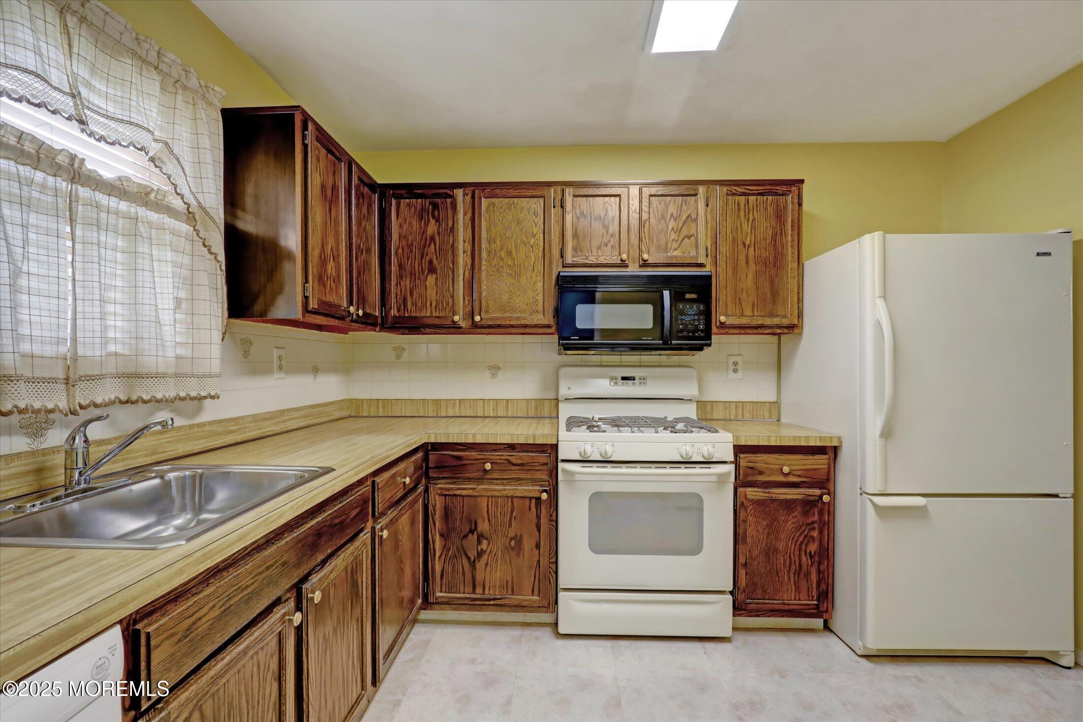 199 Cabrillo Boulevard, Toms River, New Jersey image 15