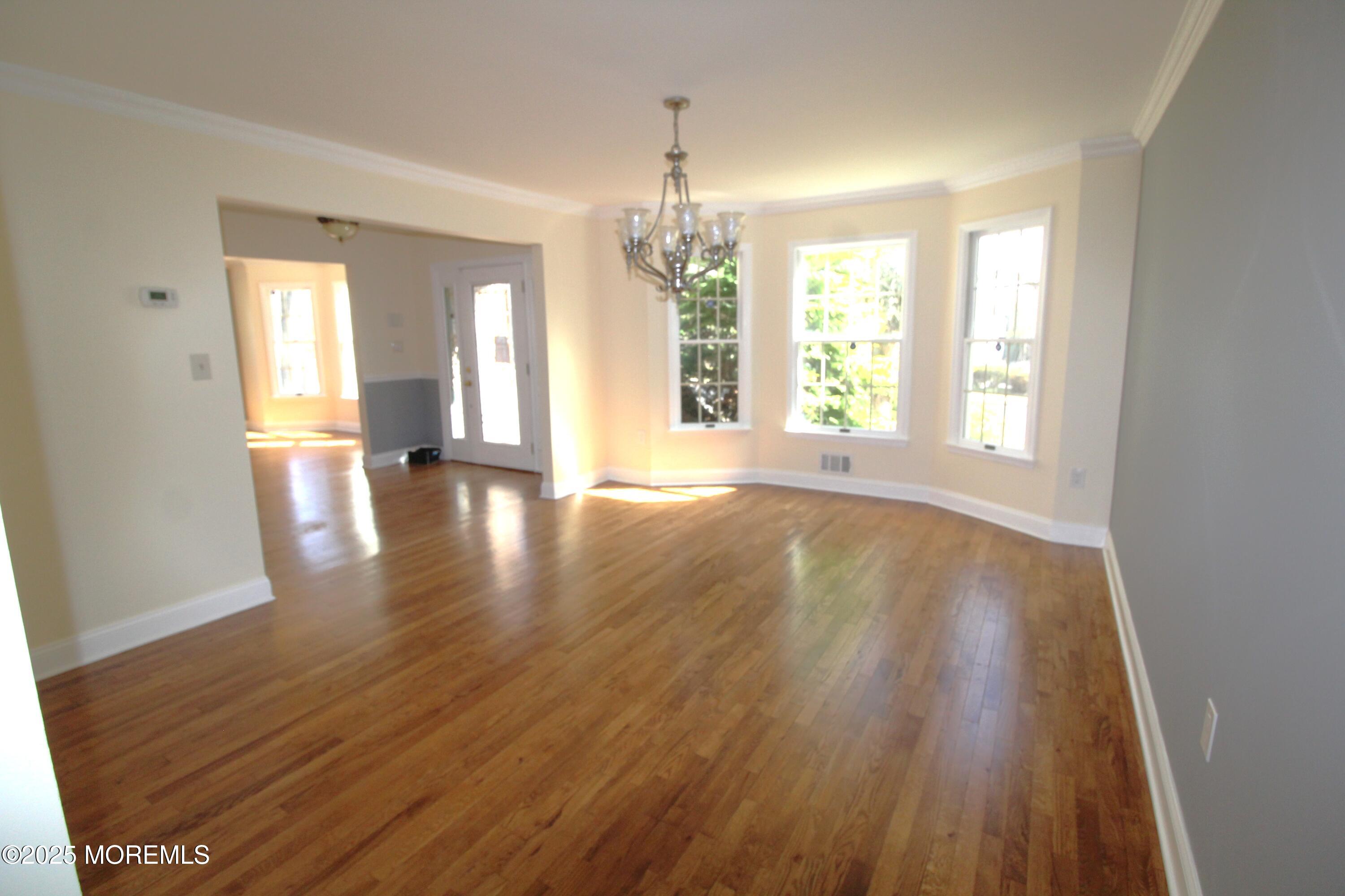 13 Tanglewood Place, Monroe Township, New Jersey image 7
