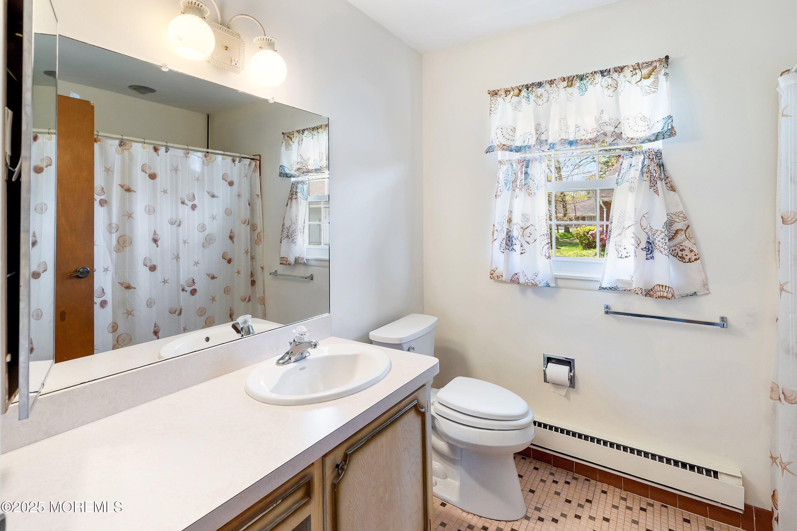 480A Thornbury Court, Lakewood, New Jersey image 12