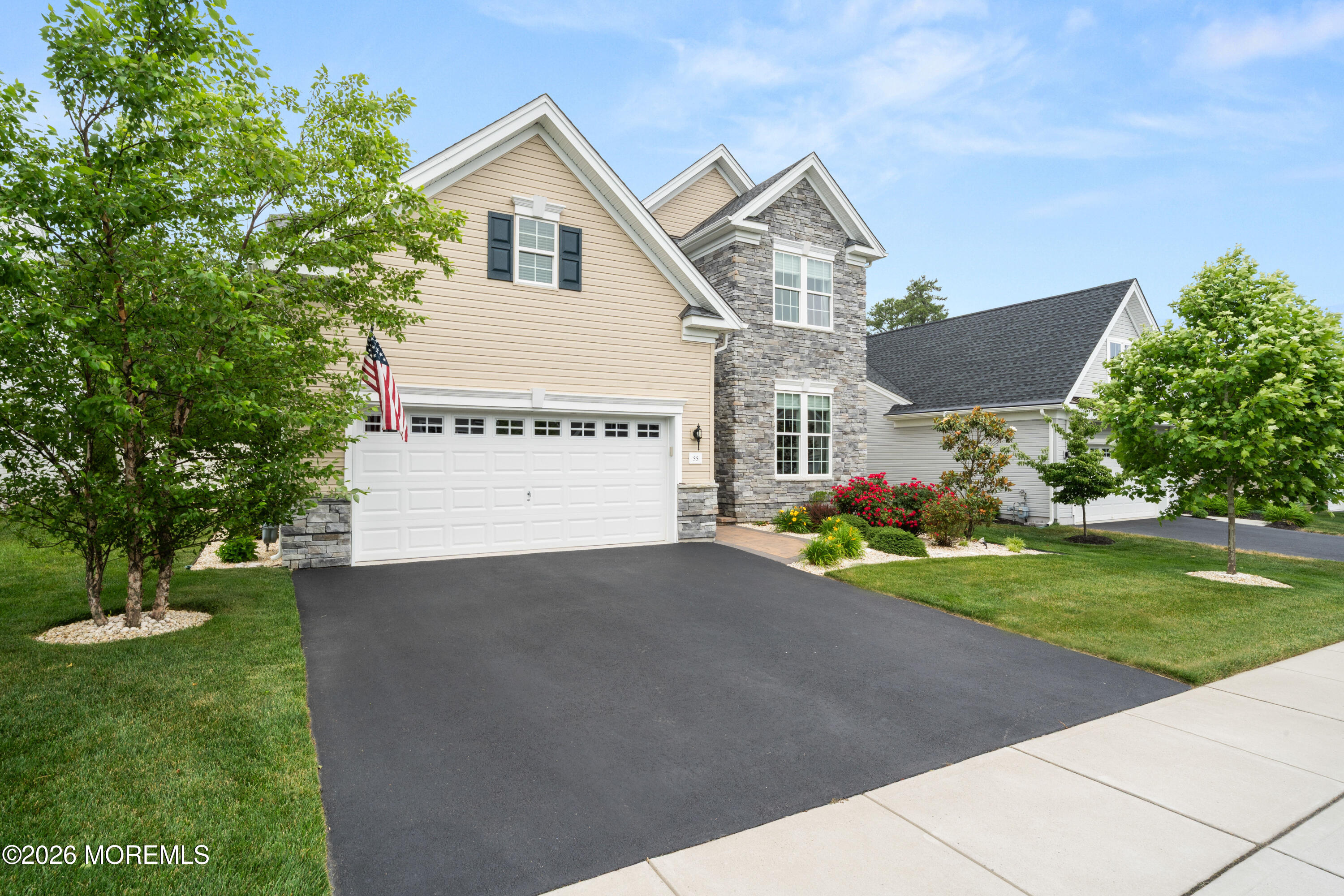 55 Ambermist Way