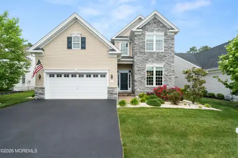 MLS: 22620977
