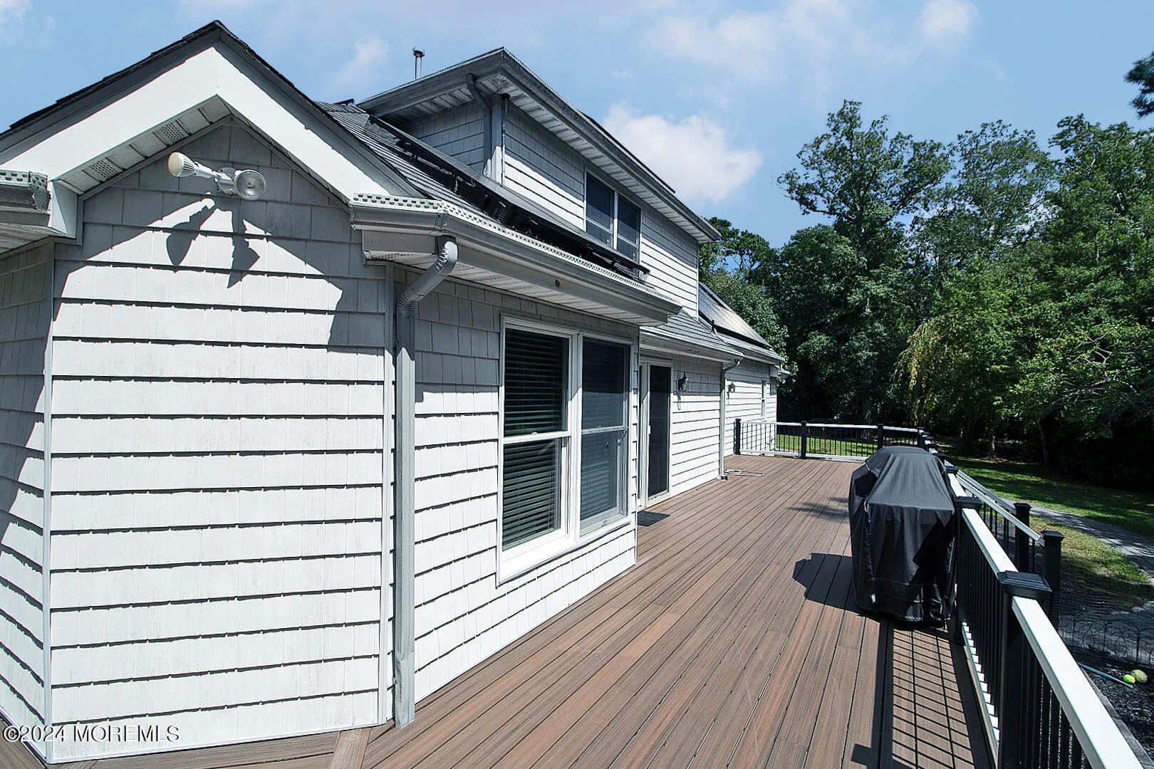 West Creek, New Jersey 08092, United States, 4 Bedrooms Bedrooms, ,3 BathroomsBathrooms,Residential,Pending,46585