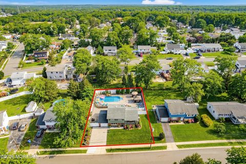 Photo of 12 Oklahoma Drive, Jackson, NJ 08527 (MLS # 22609264)