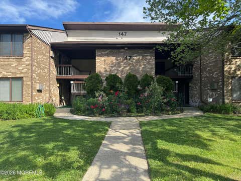 Condo For Sale - 147 Amberly Drive #G<br/> Monmouth County, Manalapan, NJ 07726