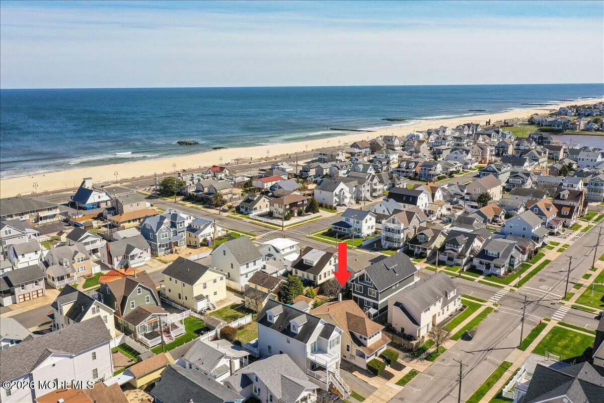 Belmar, New Jersey, 07719, United States, 5 Bedrooms Bedrooms, ,2 BathroomsBathrooms,Residential,Active,2035139