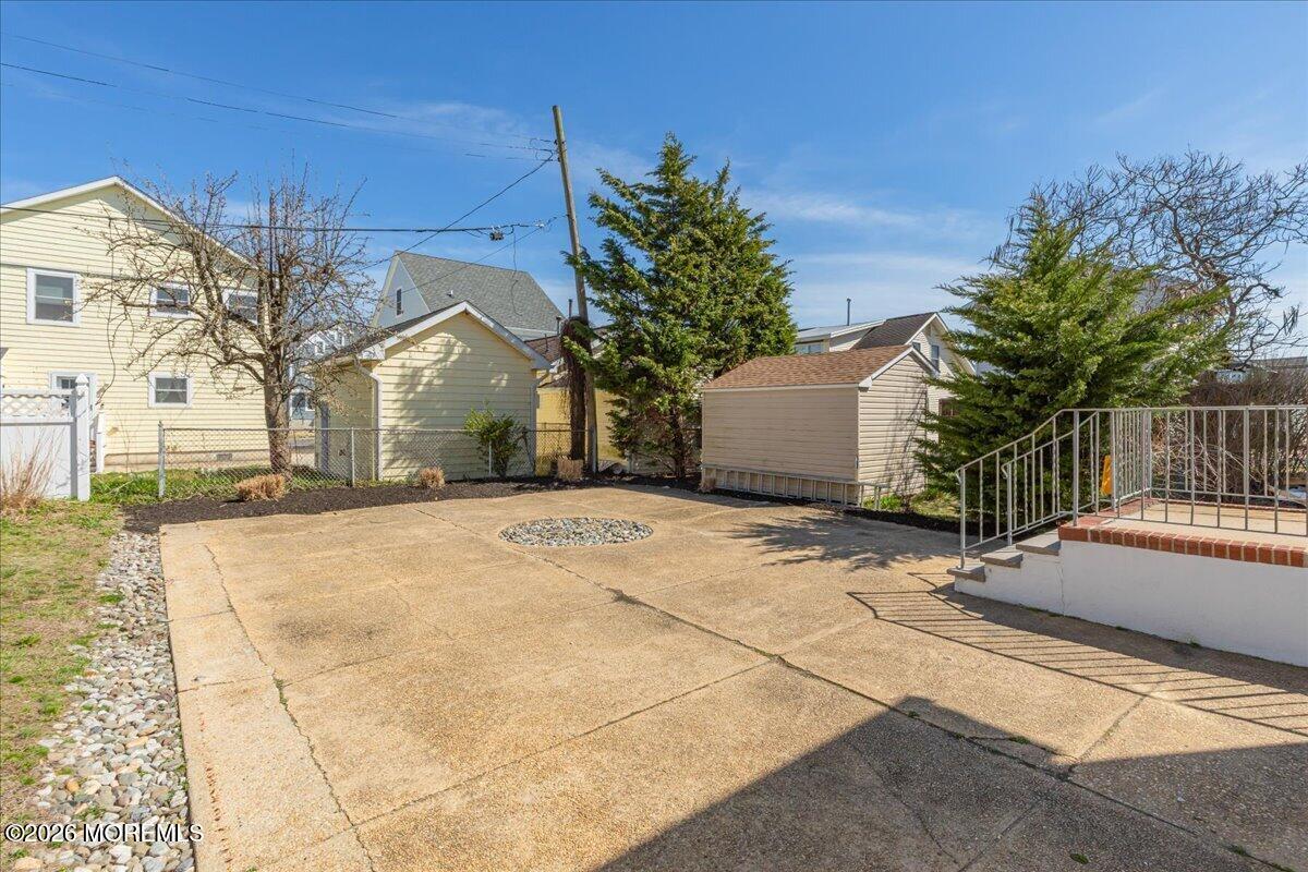Belmar, New Jersey, 07719, United States, 5 Bedrooms Bedrooms, ,2 BathroomsBathrooms,Residential,Active,2035139