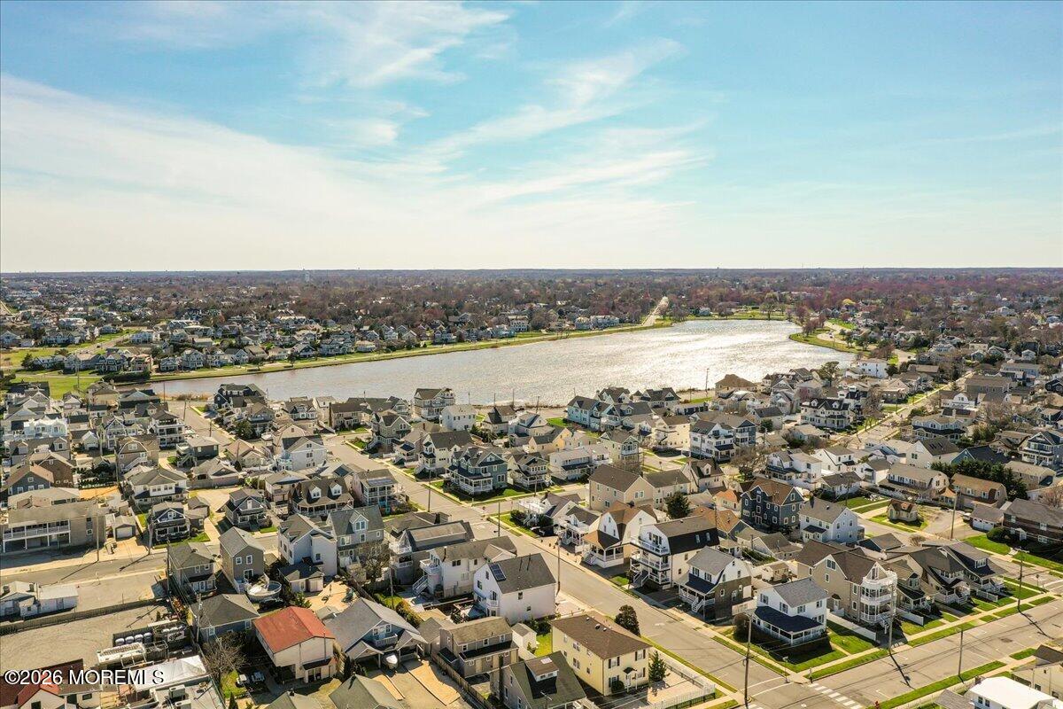 Belmar, New Jersey, 07719, United States, 5 Bedrooms Bedrooms, ,2 BathroomsBathrooms,Residential,Active,2035139