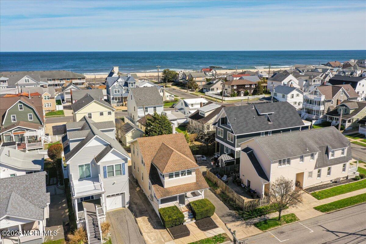 Belmar, New Jersey, 07719, United States, 5 Bedrooms Bedrooms, ,2 BathroomsBathrooms,Residential,Active,2035139