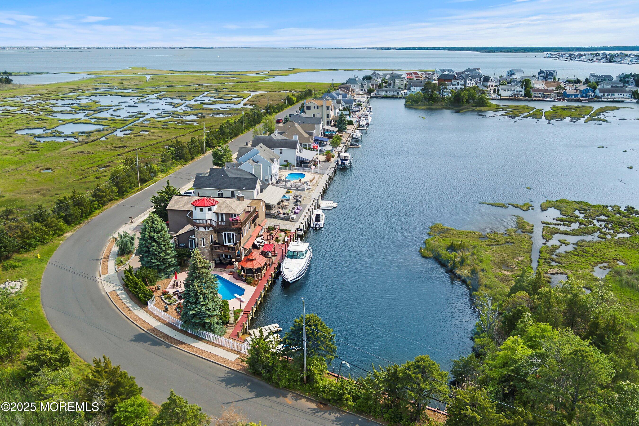 54 Cedar Island Drive