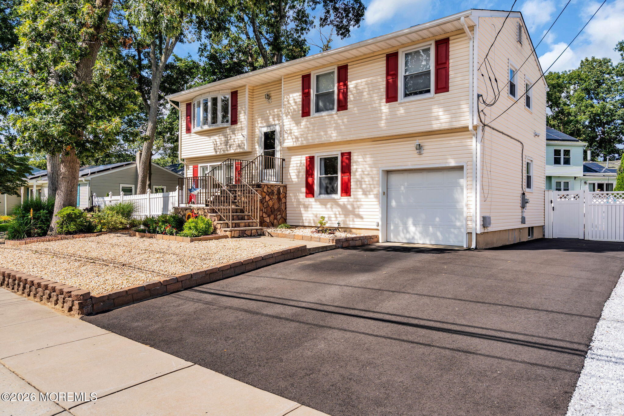 1476 Green Grove Road