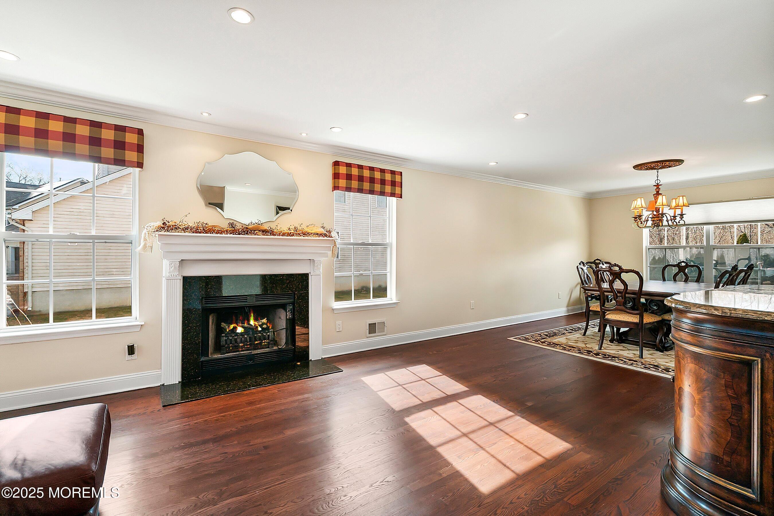 19 Carter Drive, Old Bridge, New Jersey image 8