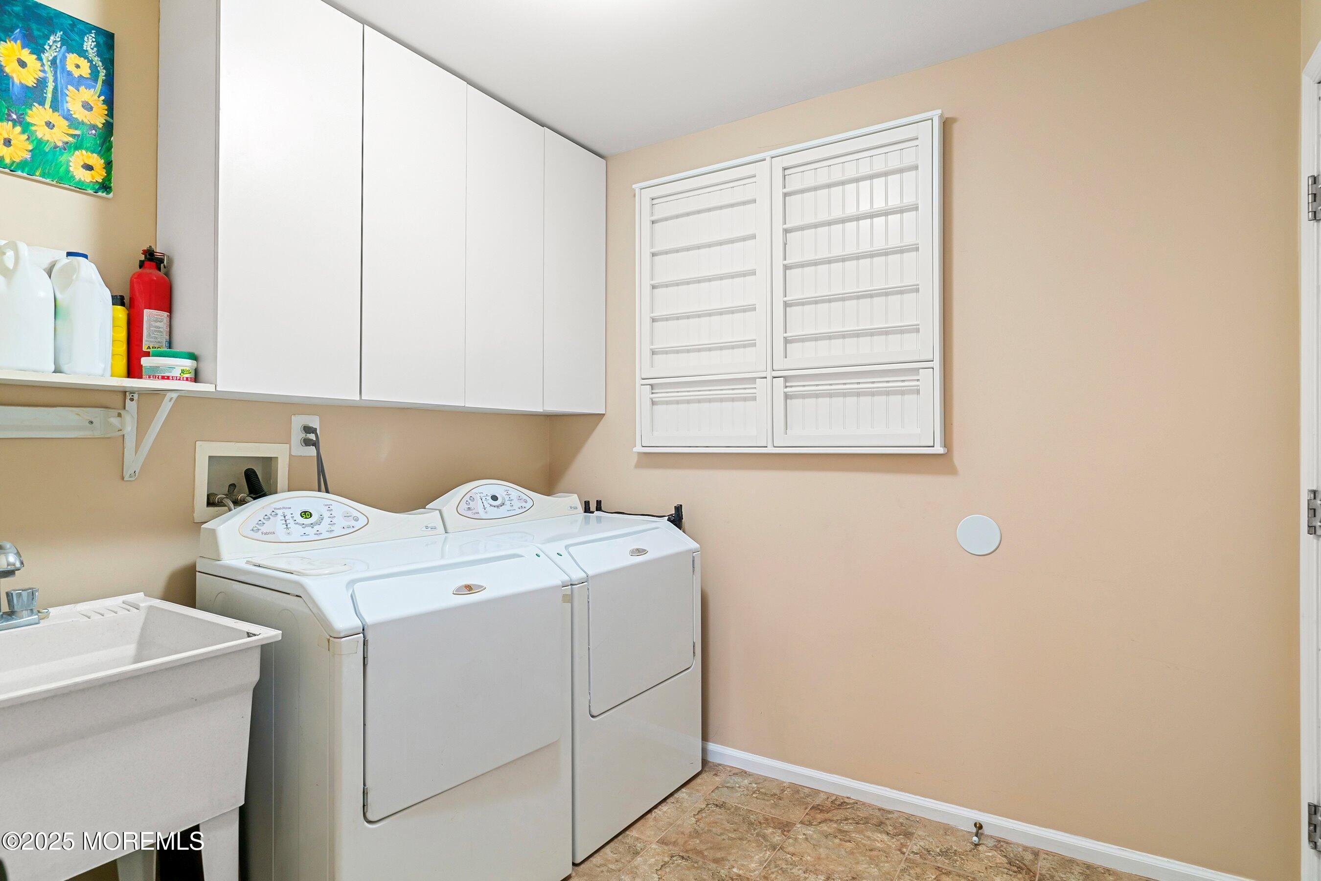 19 Carter Drive, Old Bridge, New Jersey image 22