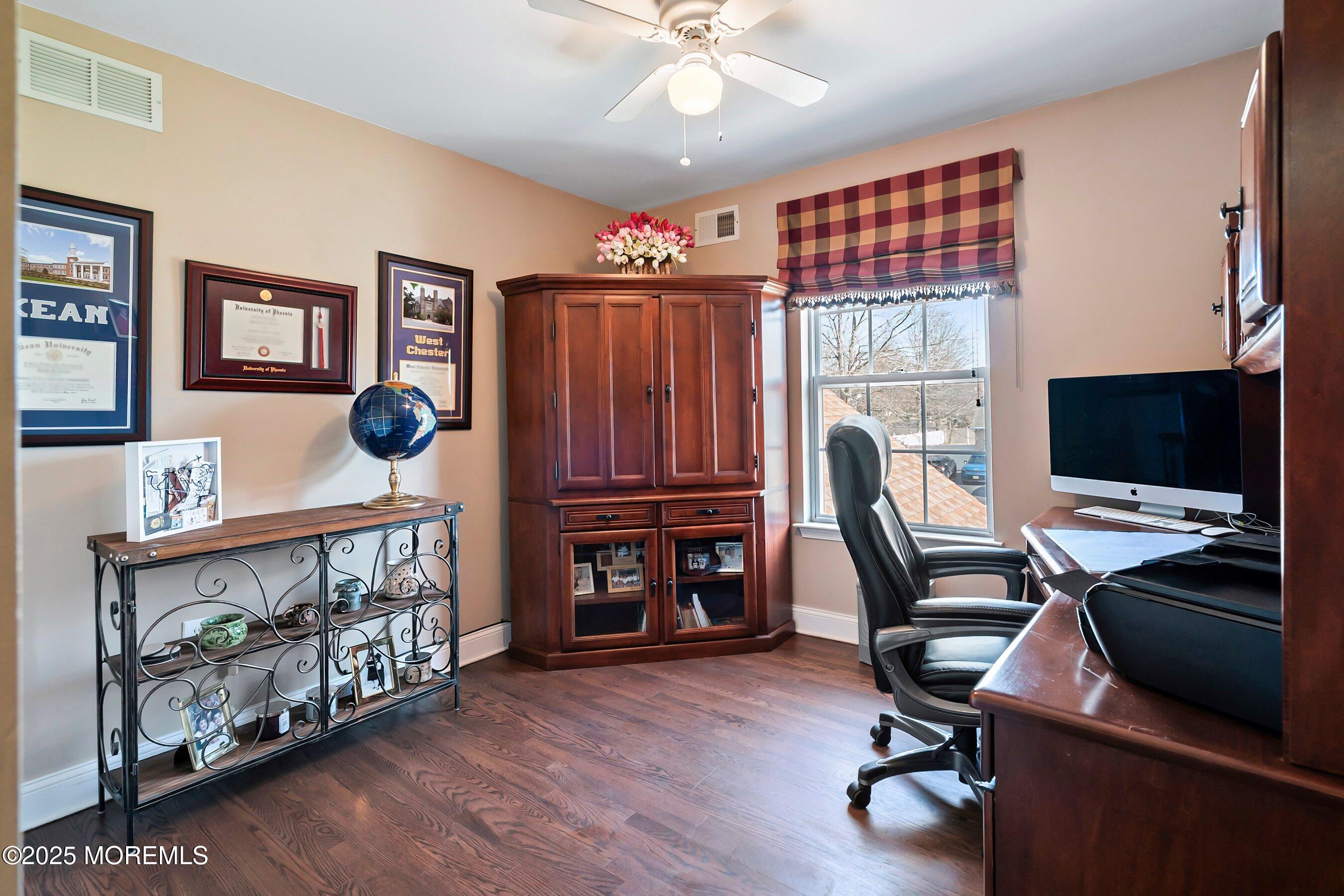 19 Carter Drive, Old Bridge, New Jersey image 33
