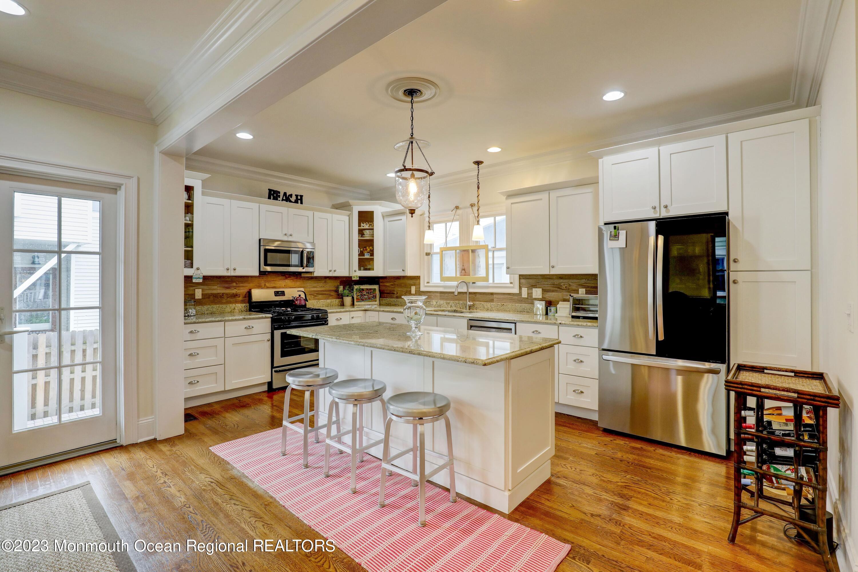 35 Embury Avenue, Ocean Grove, New Jersey image 6
