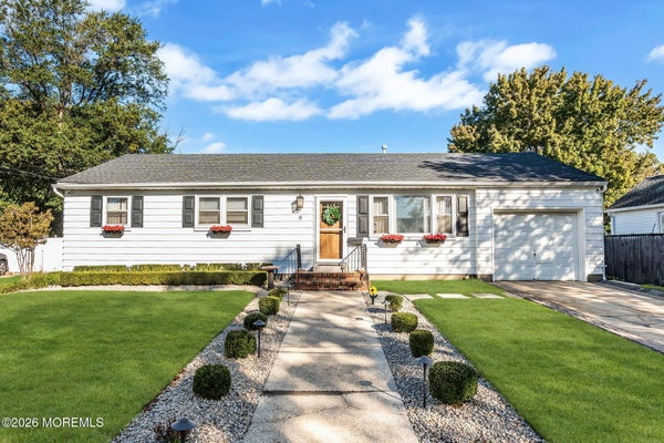9 BERRY ST, KEANSBURG, NJ 07734 - Image b3132058af3259d5259677b665dd3e0e/458016049