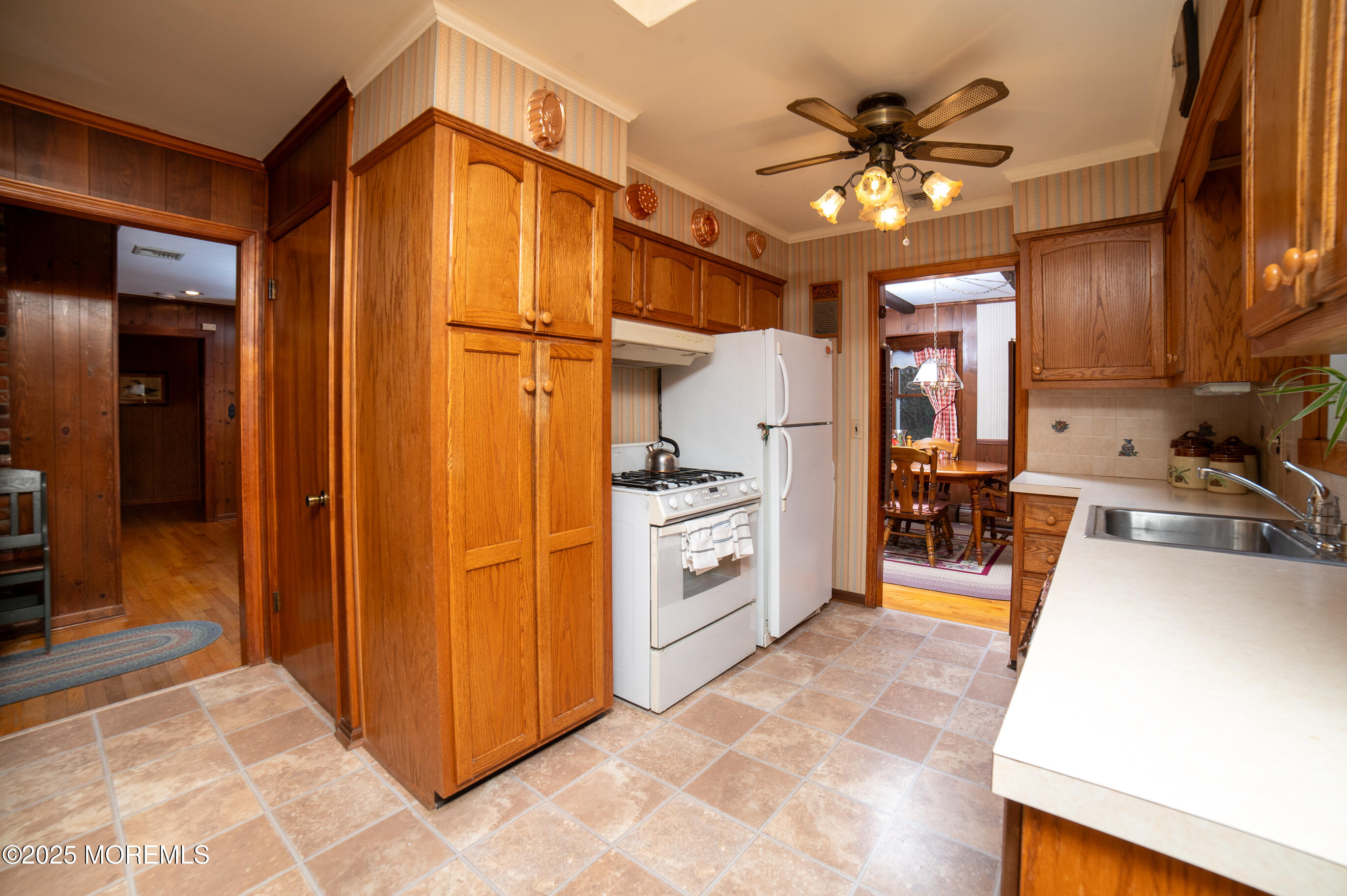 2 Iron Hill Drive, Holmdel, New Jersey image 13