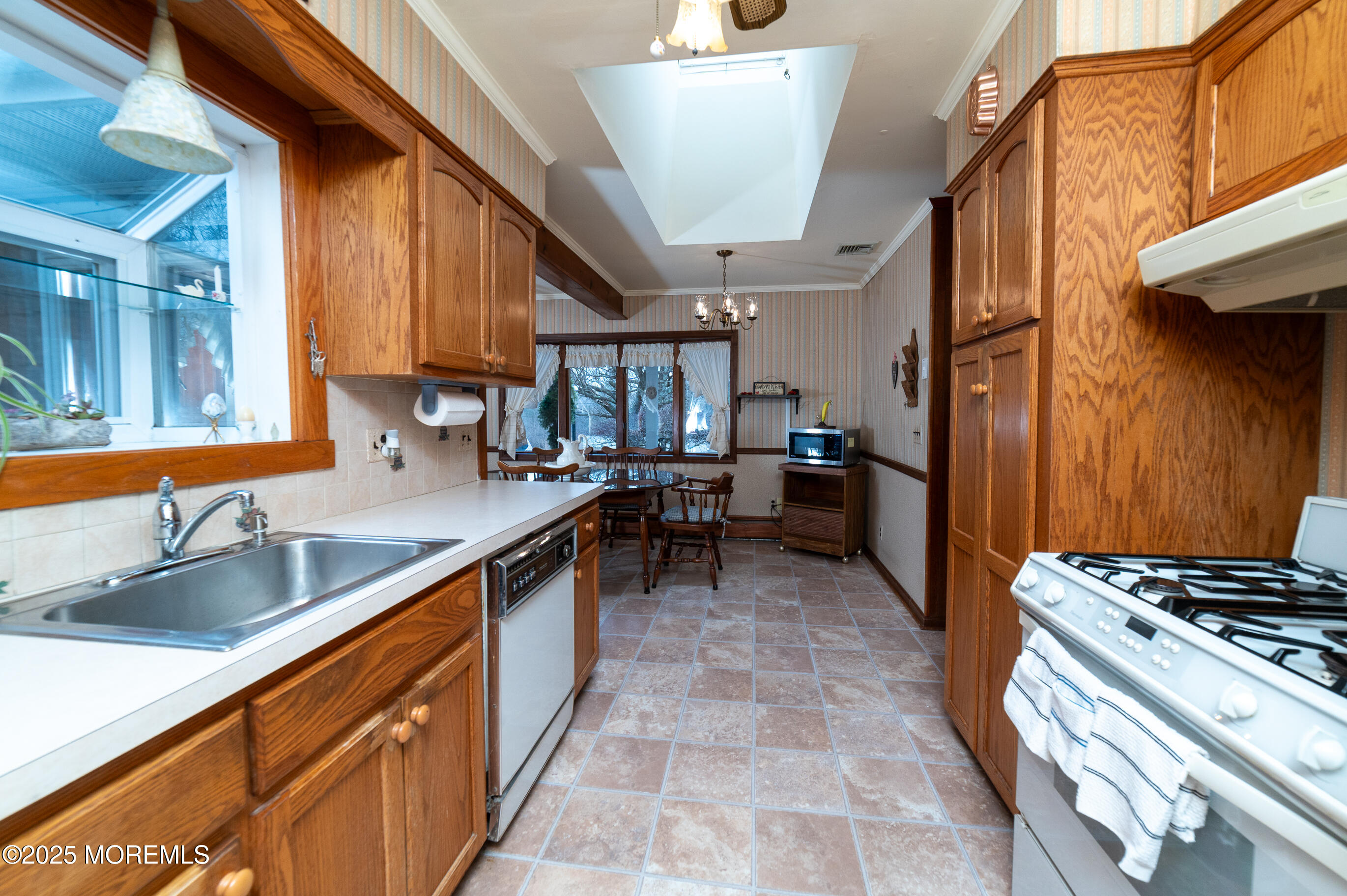 2 Iron Hill Drive, Holmdel, New Jersey image 11