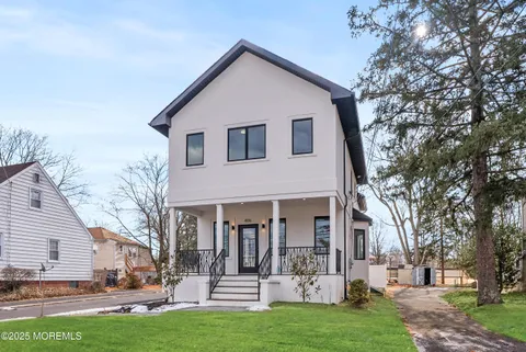MLS: 22509510