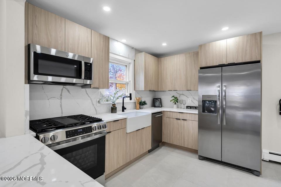 1186 Galley Avenue