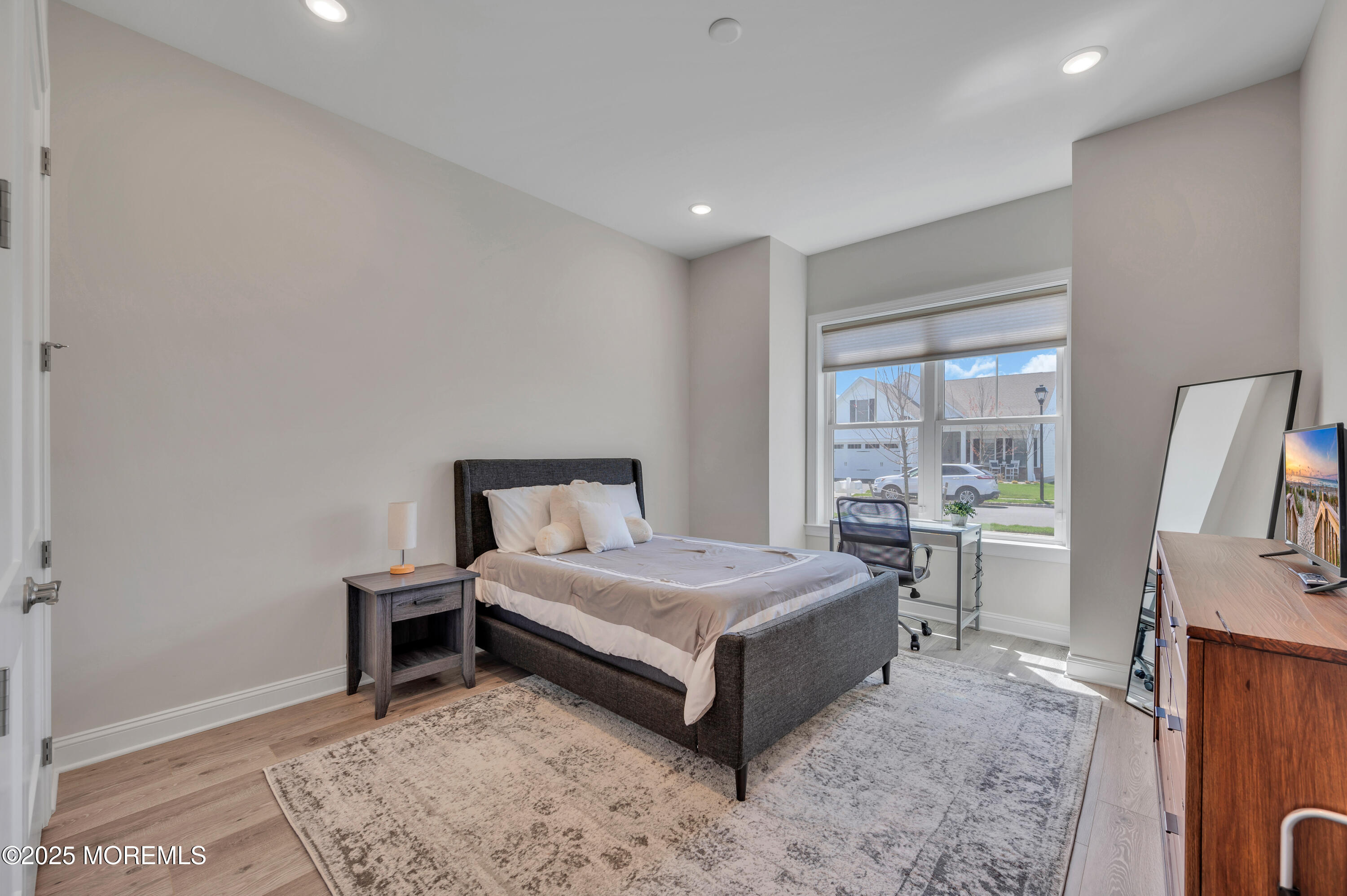 22 Sanctuary Lane, Farmingdale, New Jersey image 34