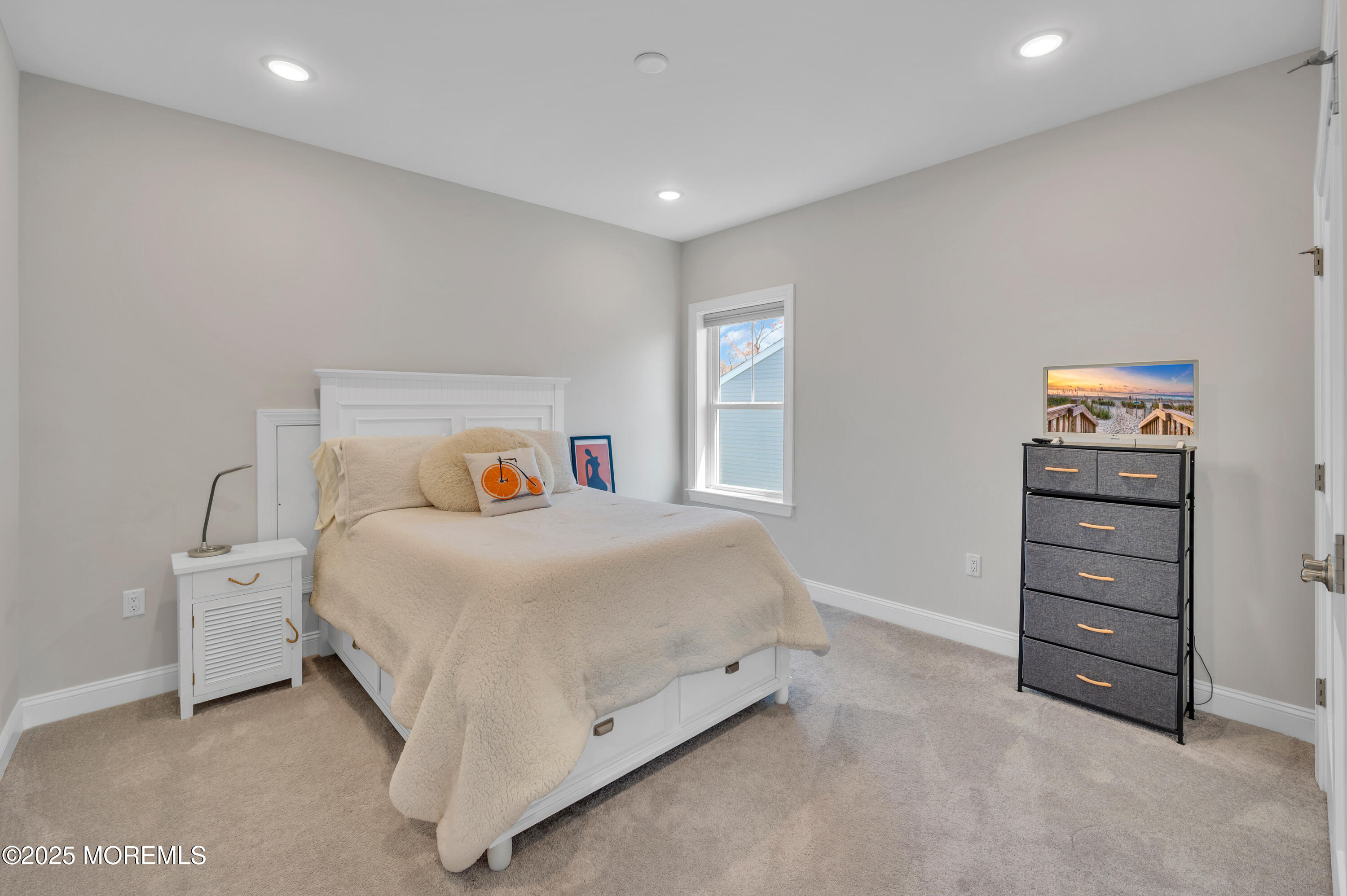22 Sanctuary Lane, Farmingdale, New Jersey image 32