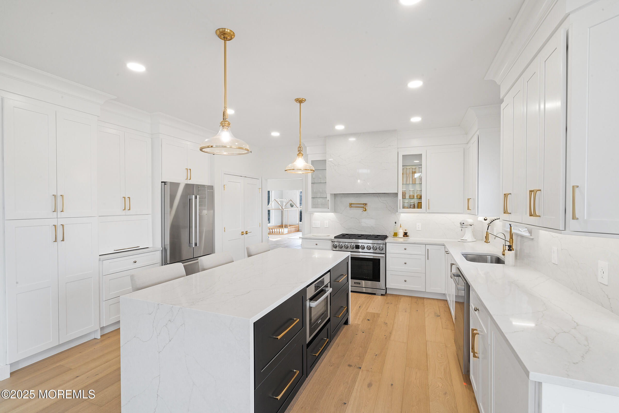 57 Moore Road, Marlboro, New Jersey image 10