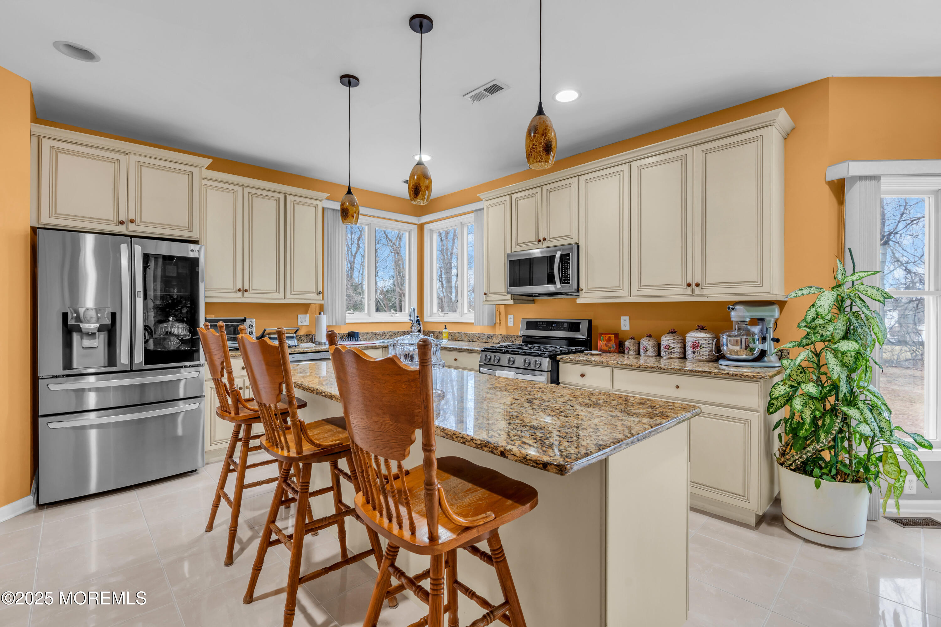8 Saxon Court, Freehold, New Jersey image 29