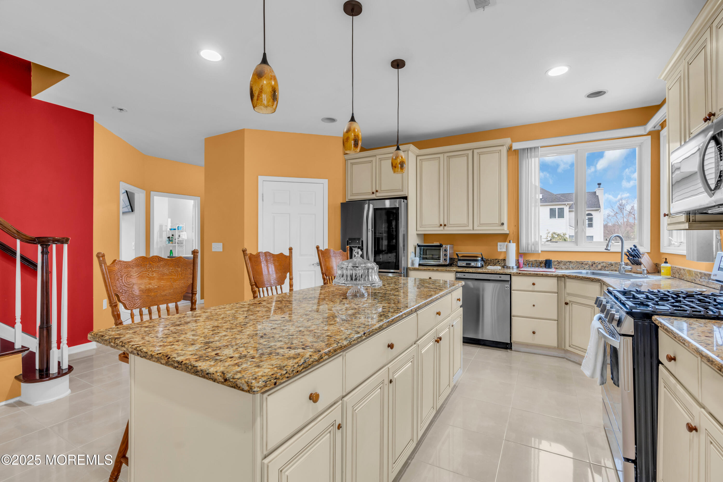 8 Saxon Court, Freehold, New Jersey image 32