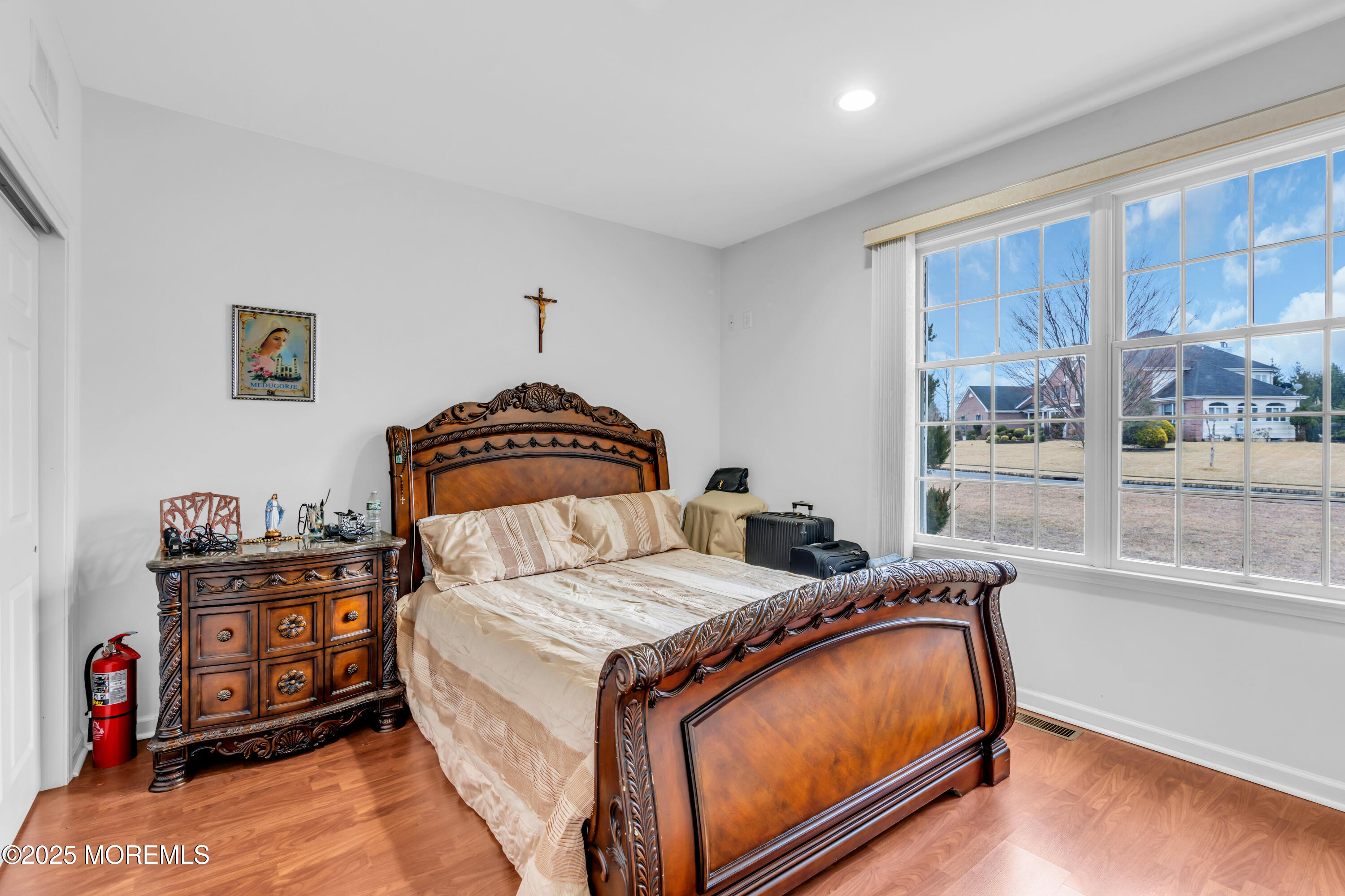 8 Saxon Court, Freehold, New Jersey image 34
