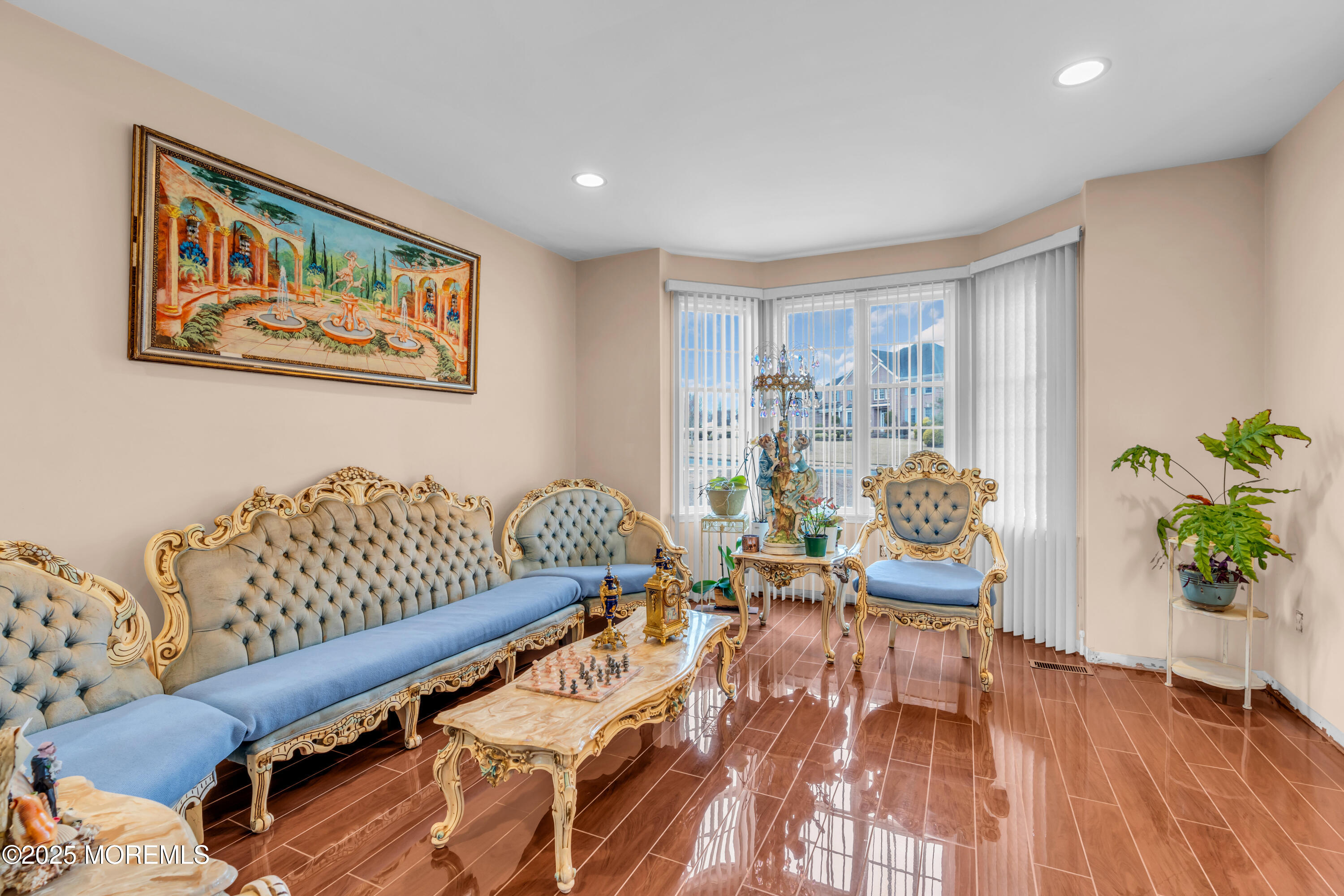8 Saxon Court, Freehold, New Jersey image 11