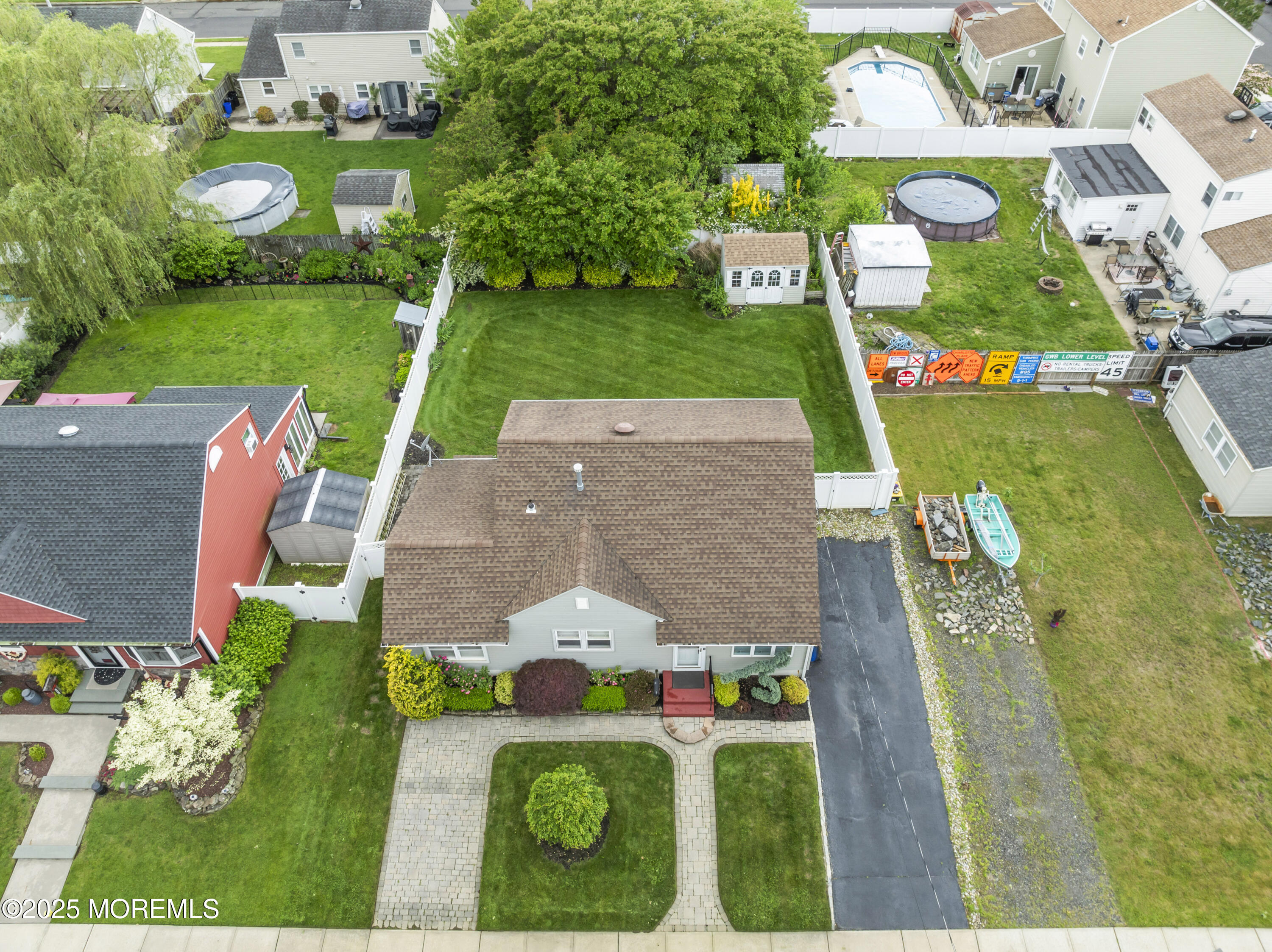 21 Haug Street, Union Beach, New Jersey image 2