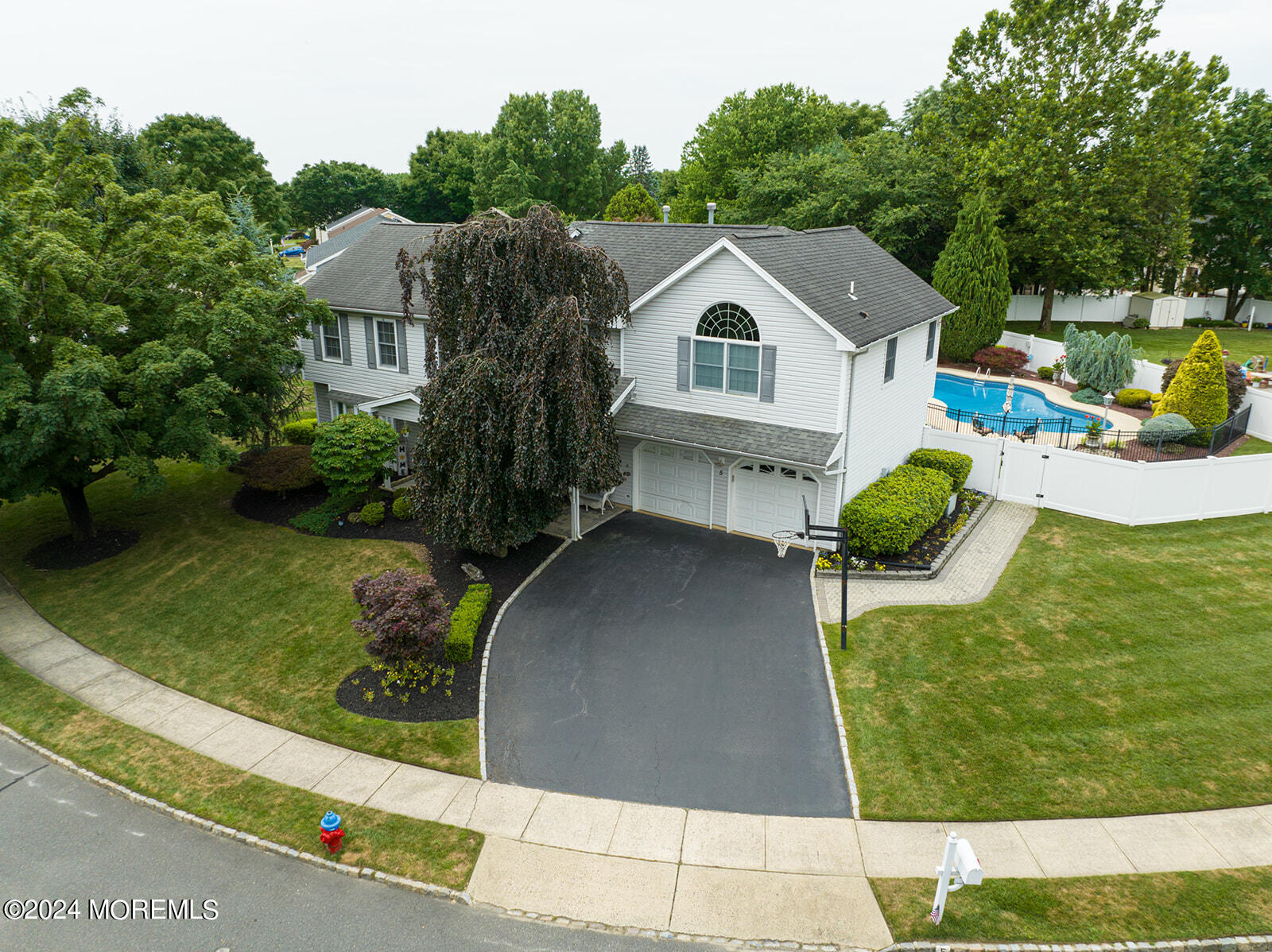 5 Erin Lane, Old Bridge, New Jersey image 36