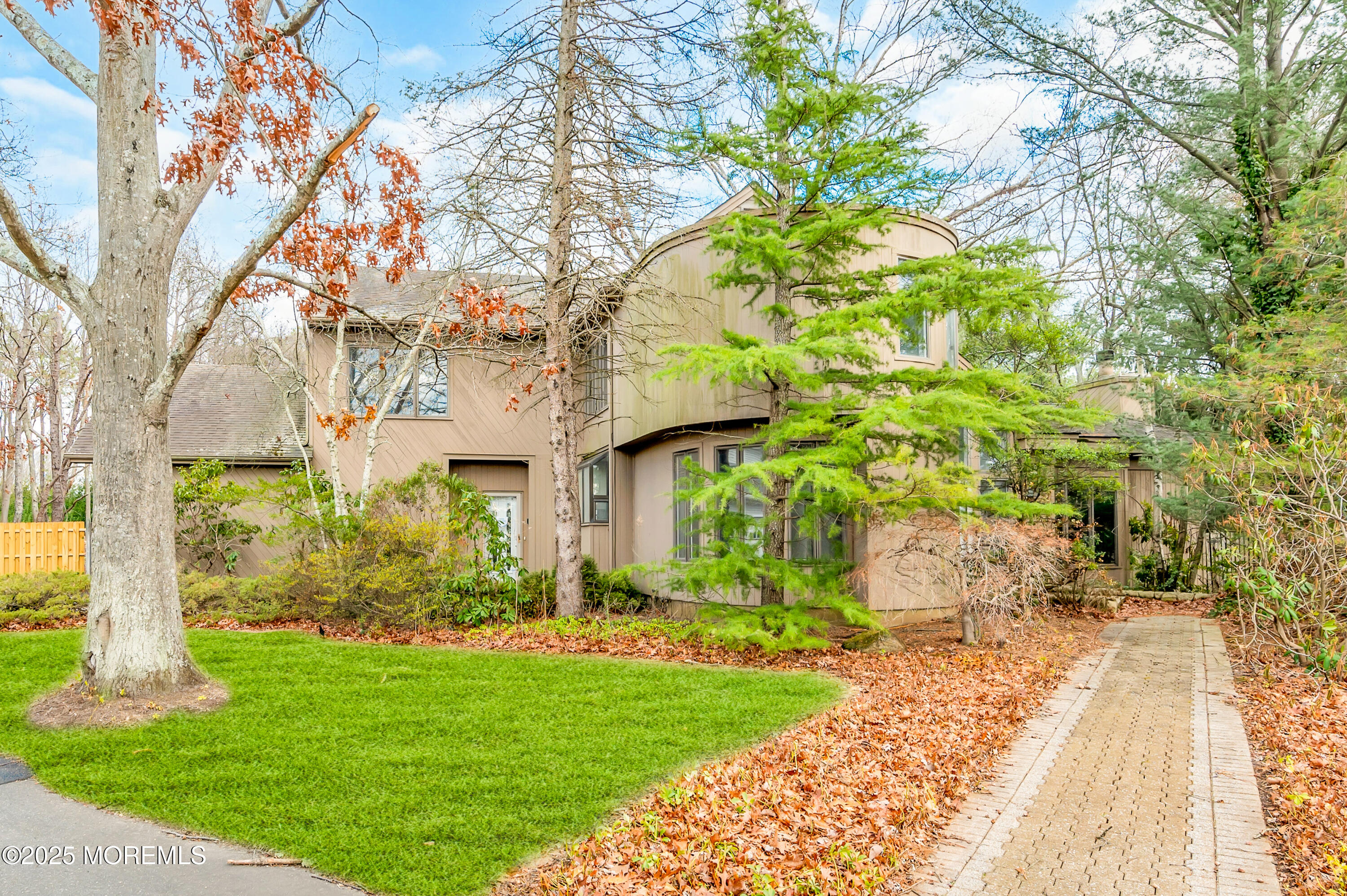 2100 Princeton Court, Allenwood, New Jersey image 2