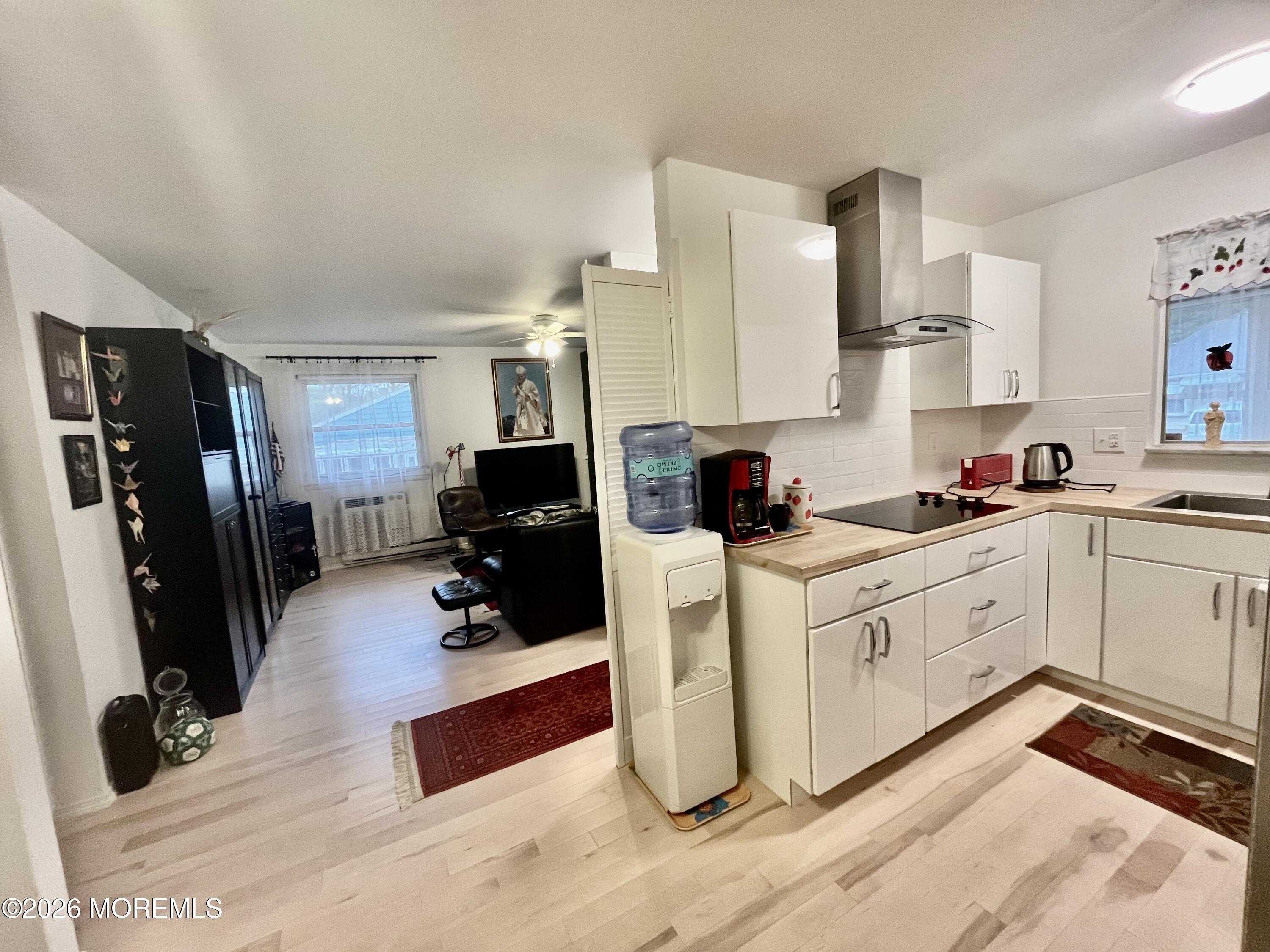 13 Lexington Drive B