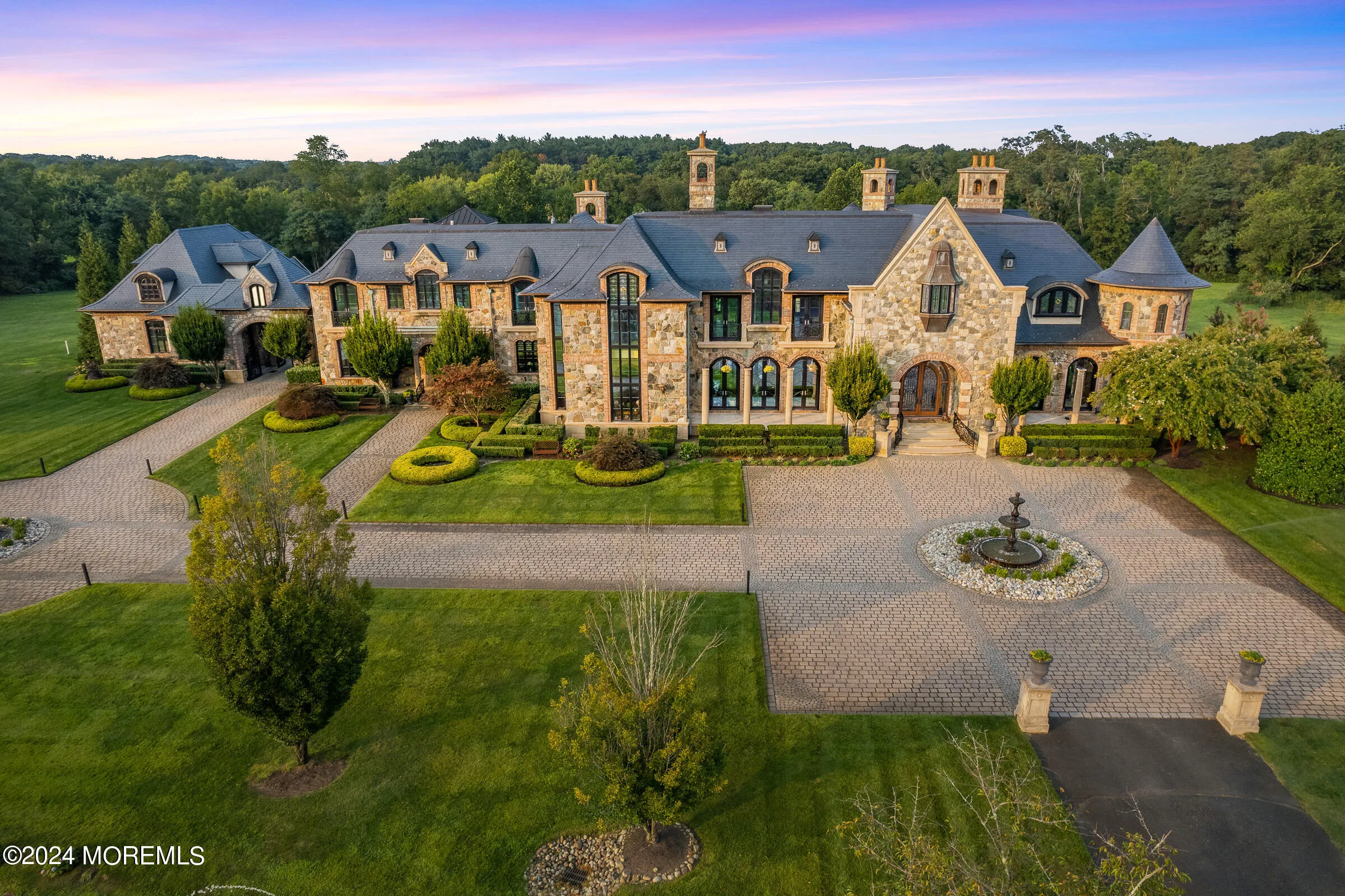 Colts Neck, New Jersey 07722, United States, 6 Bedrooms Bedrooms, ,9 BathroomsBathrooms,Residential,Active,46911 Colts Neck, New Jersey 07722, United States, 6 Bedrooms Bedrooms, ,9 BathroomsBathrooms,Residential,Active,46911