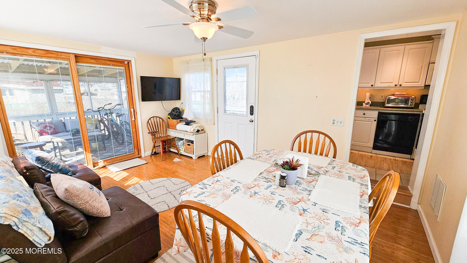 1022 S Green Street, Tuckerton, New Jersey image 23