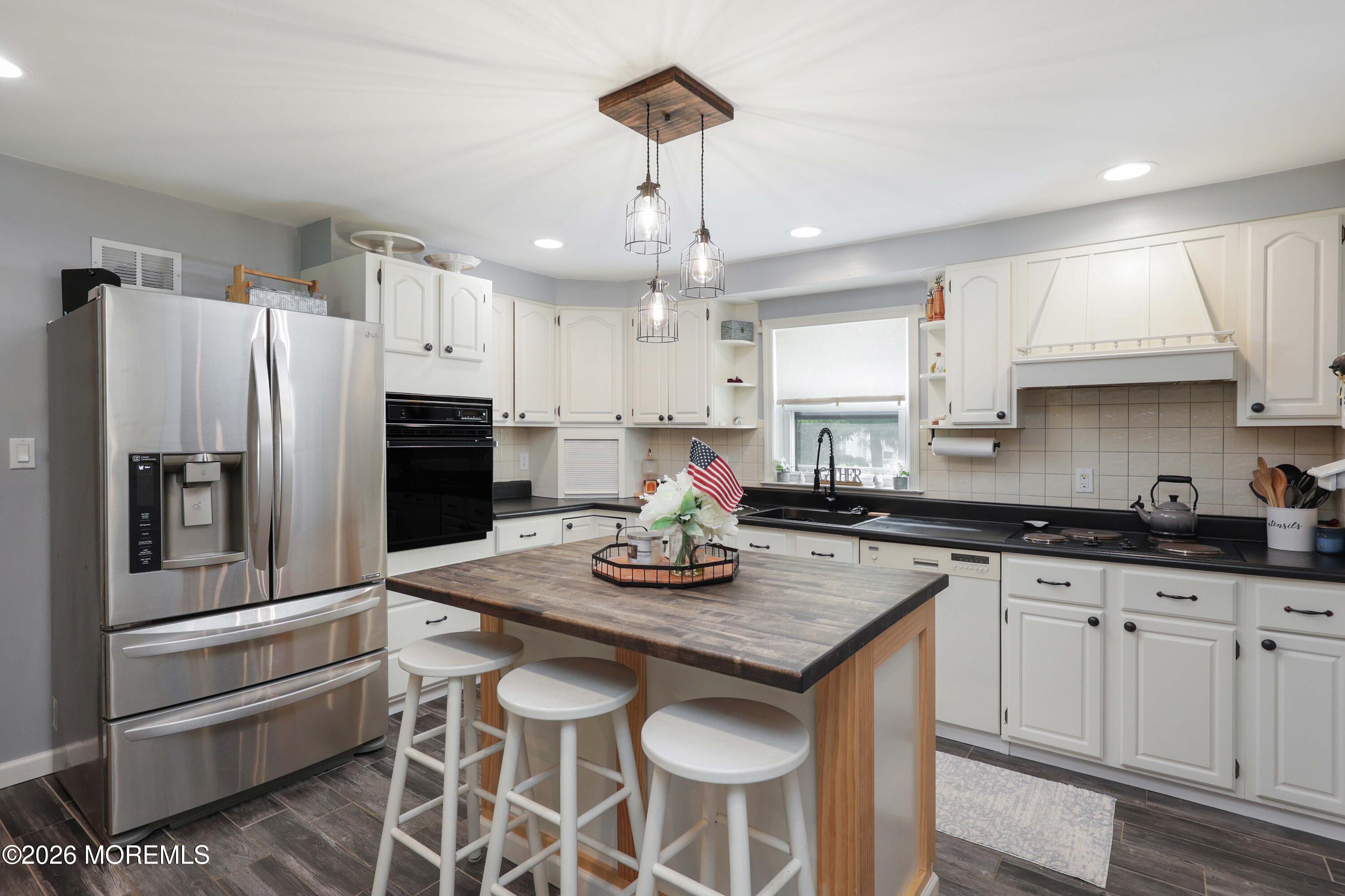 386 E Pleasant Grove Road