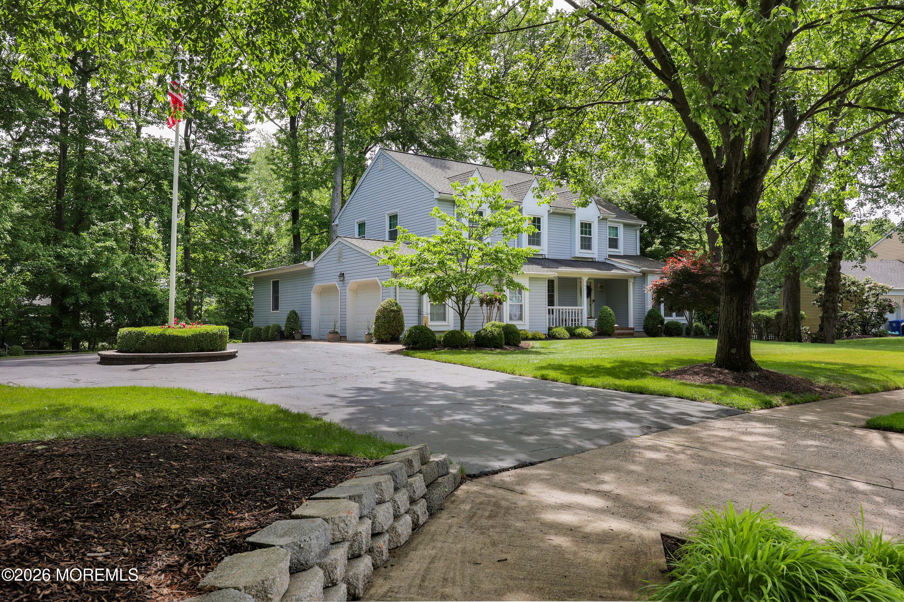 301 Buchanan Boulevard