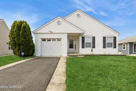 Homes For Rent - 43 Stockport Drive<br/> Toms River, NJ 08757
