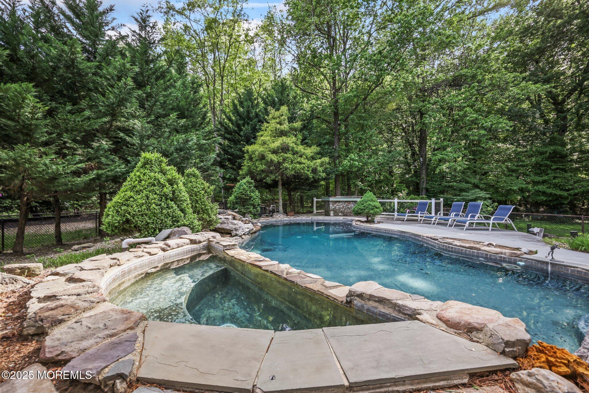 6 Emerald Drive, Morganville, New Jersey image 6