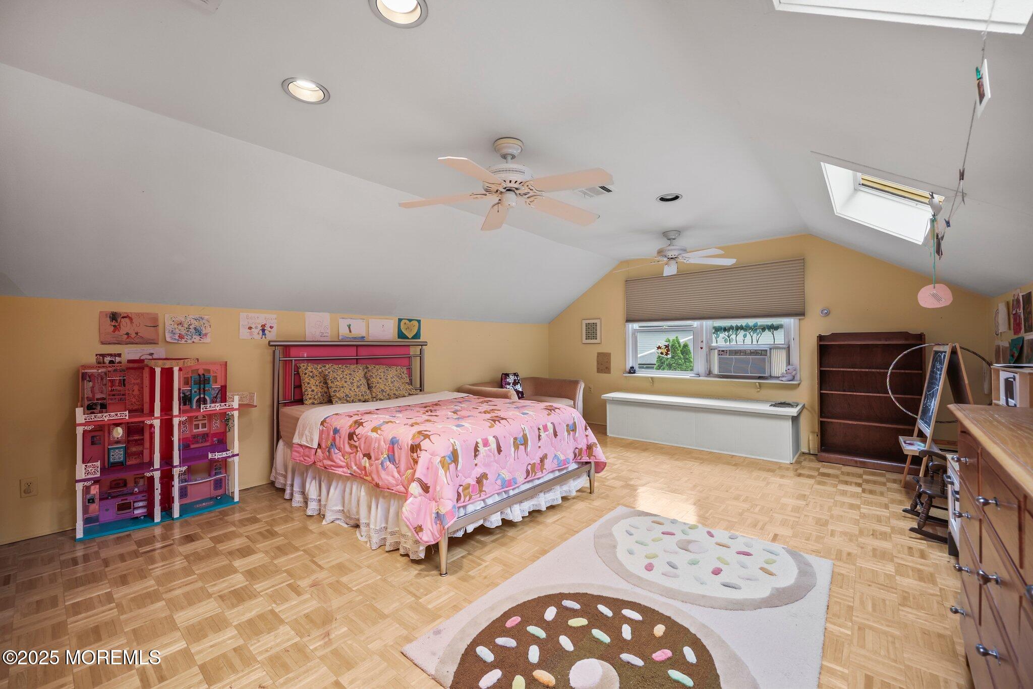 6 Emerald Drive, Morganville, New Jersey image 43