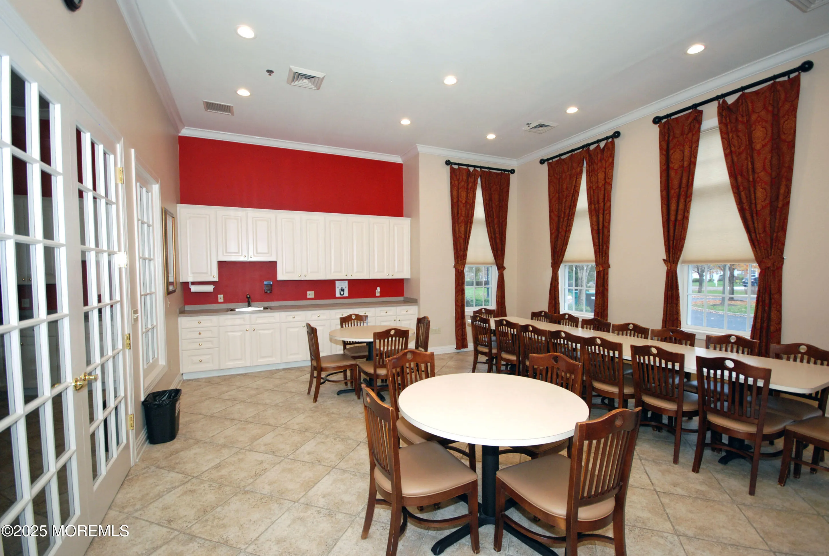 Allentown, New Jersey 08501, United States, 2 Bedrooms Bedrooms, ,2 BathroomsBathrooms,Residential,Active,174866