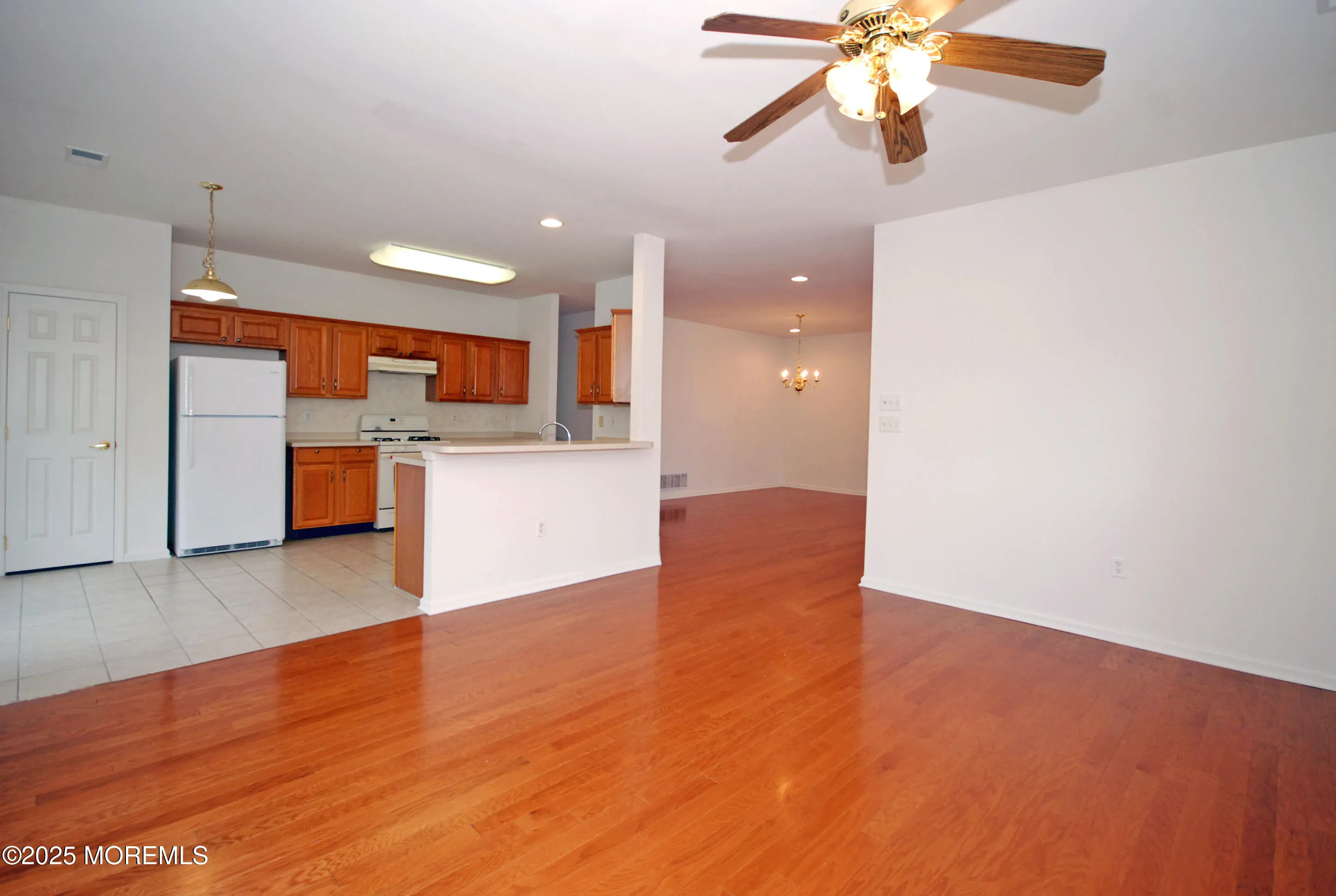 Allentown, New Jersey 08501, United States, 2 Bedrooms Bedrooms, ,2 BathroomsBathrooms,Residential,Active,174866