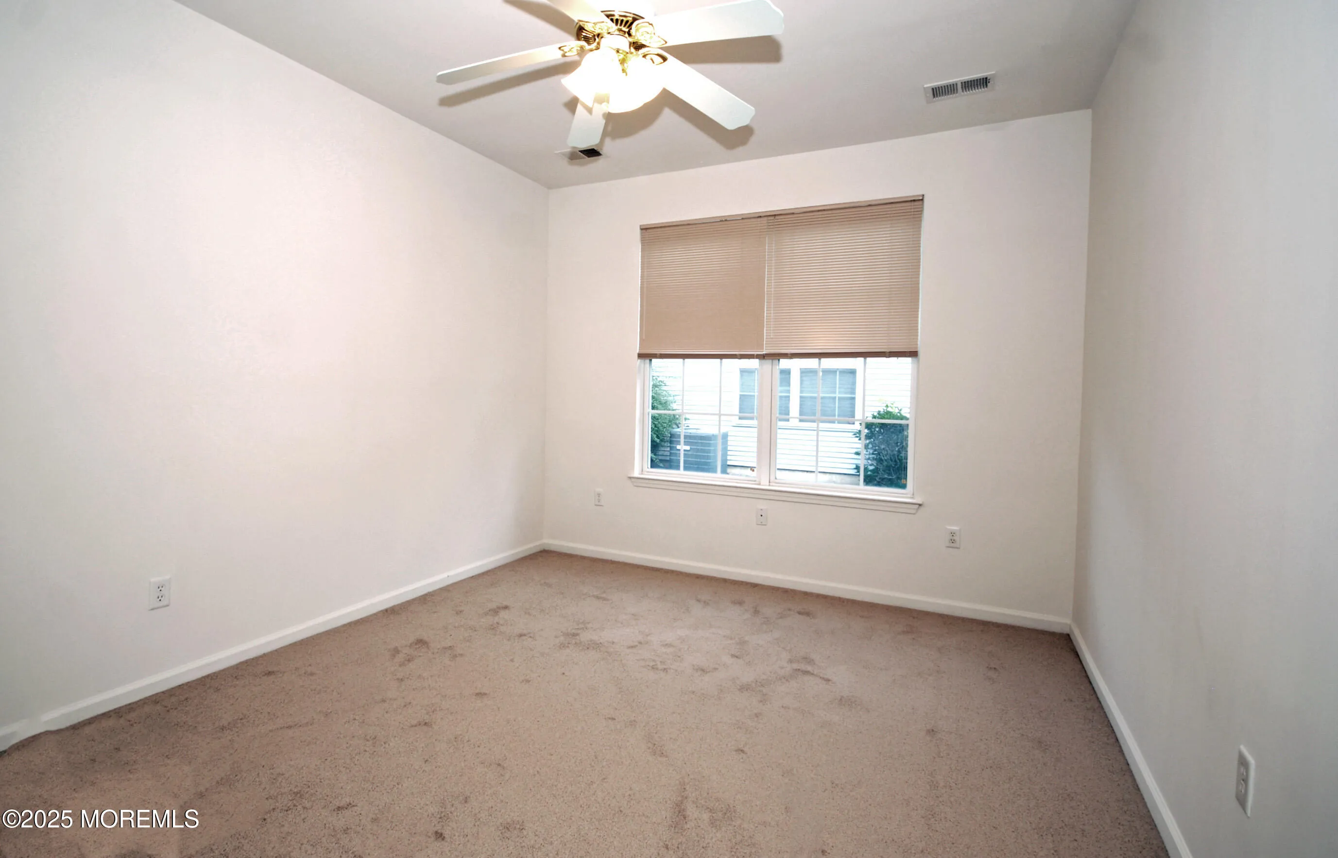 Allentown, New Jersey 08501, United States, 2 Bedrooms Bedrooms, ,2 BathroomsBathrooms,Residential,Active,174866