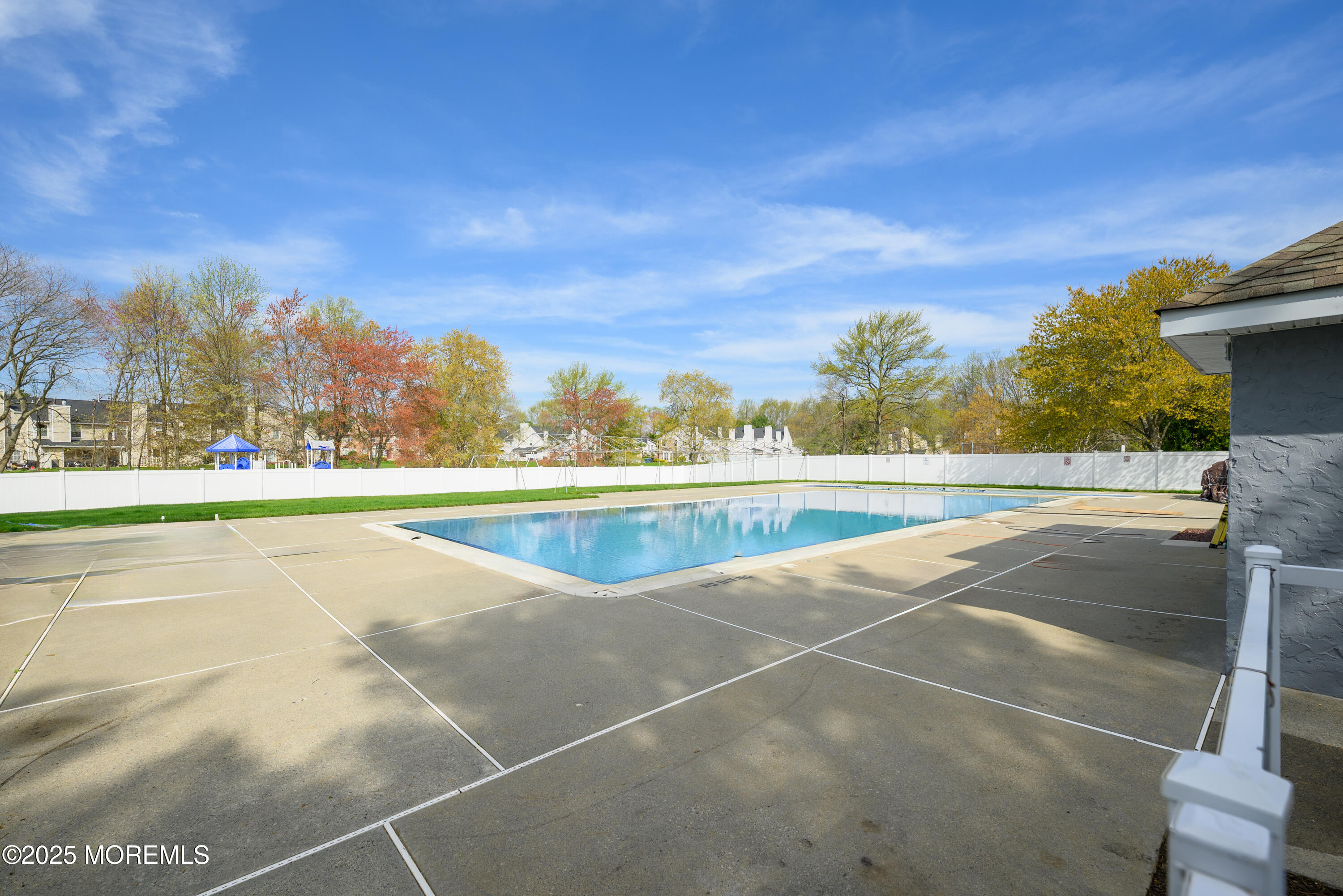 283 Stratford Place, Morganville, New Jersey image 30