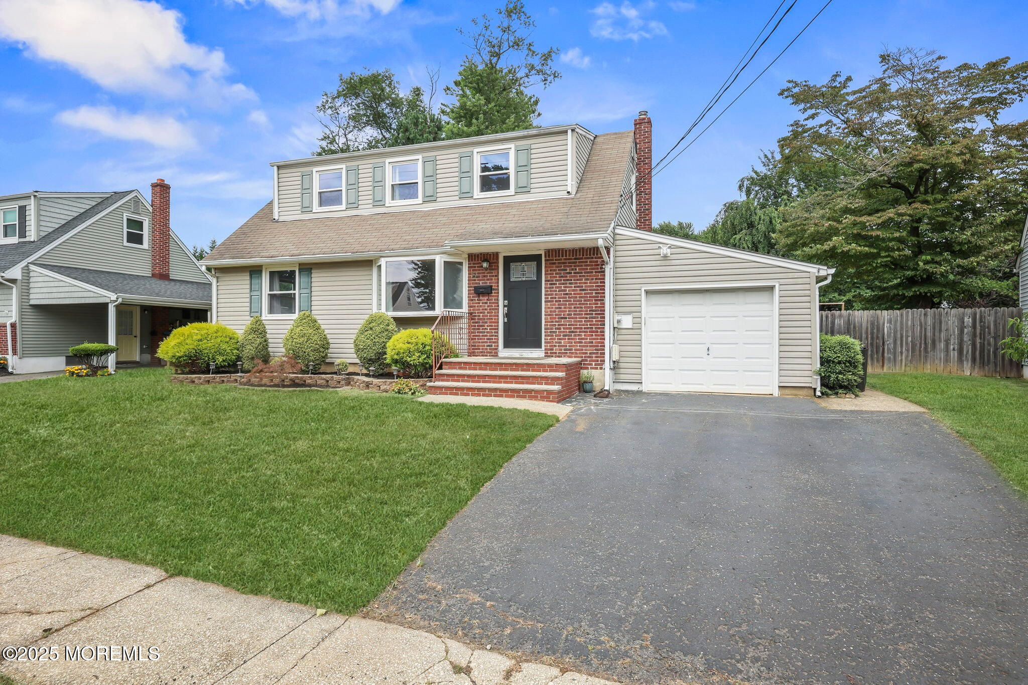 18 Mead Avenue