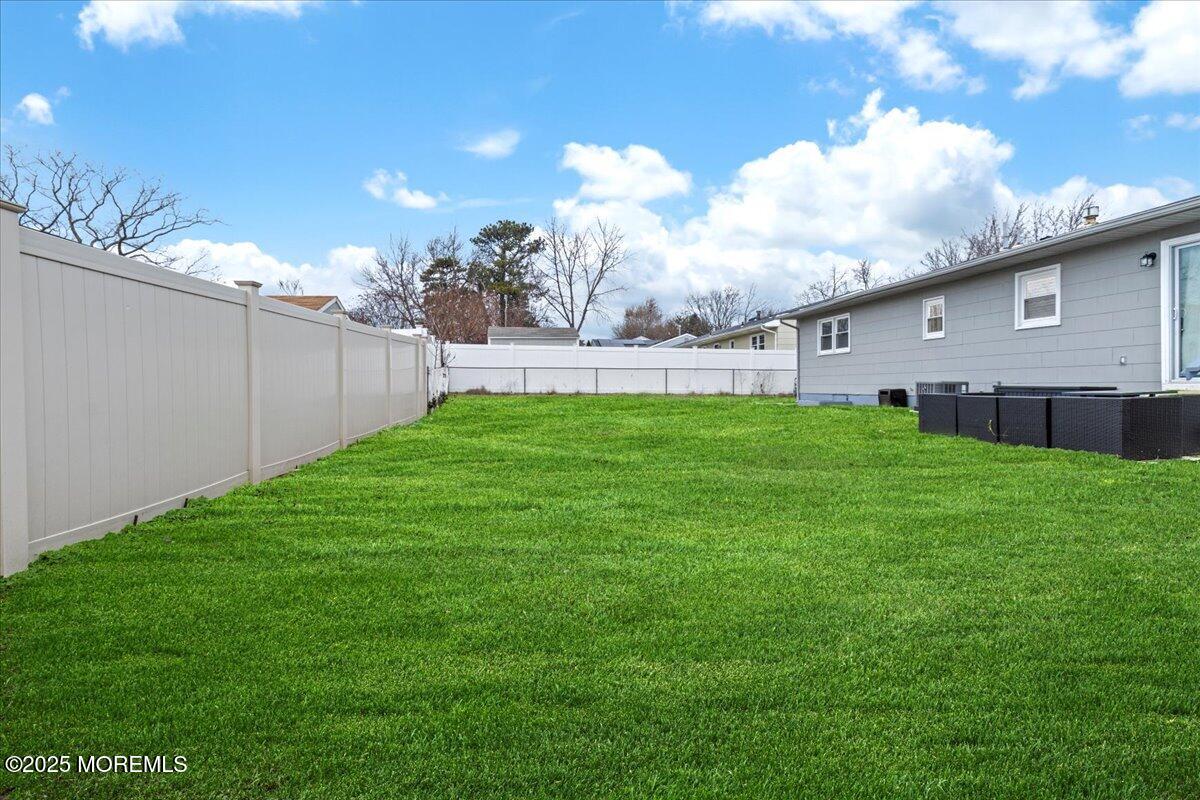 380 Evergreen Drive, Brick, New Jersey image 25