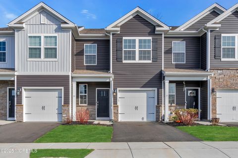 Photo of 19 Katherine Drive, Burlington, NJ 08016 (MLS # 22530992)