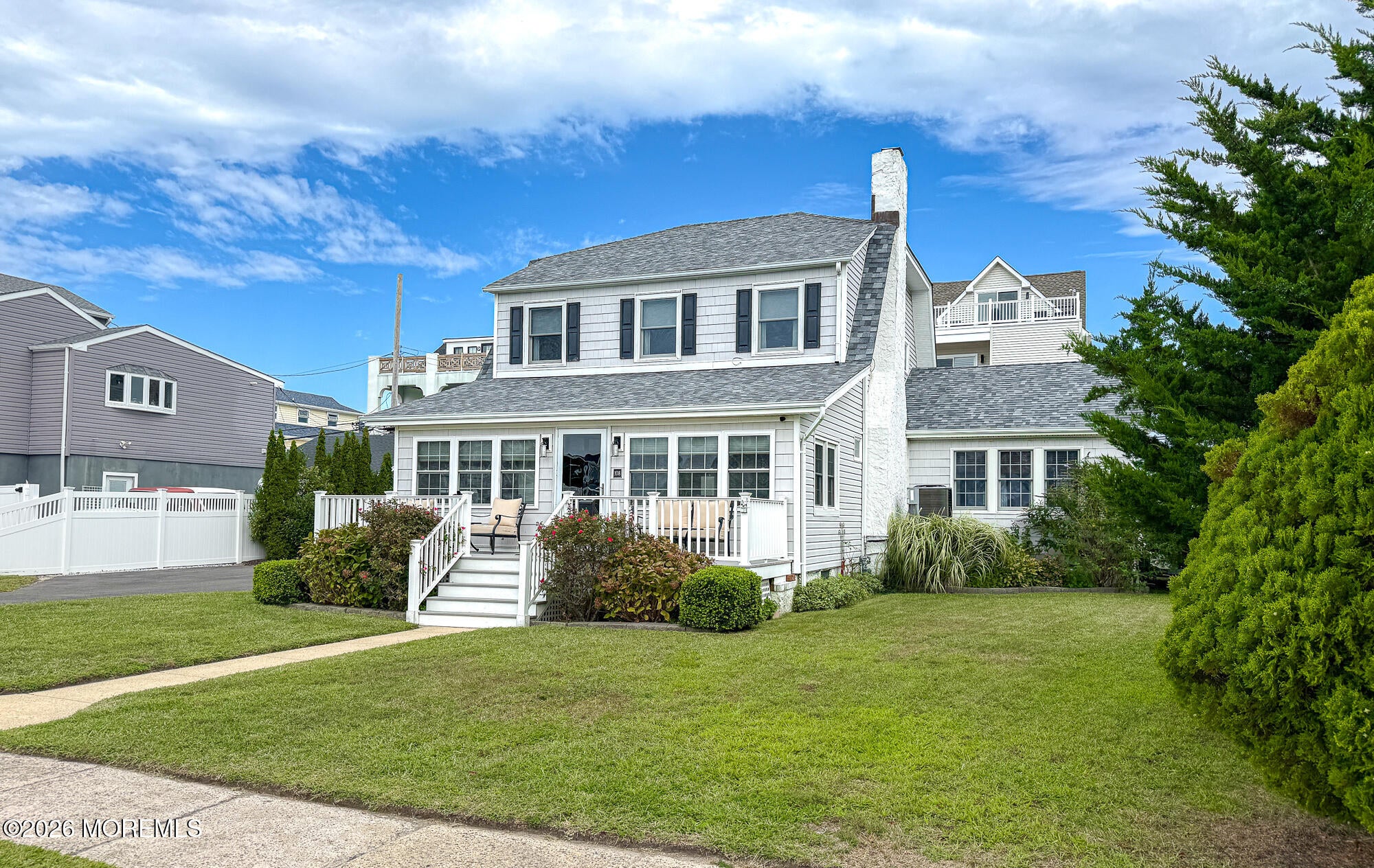 108 Roanoke Avenue