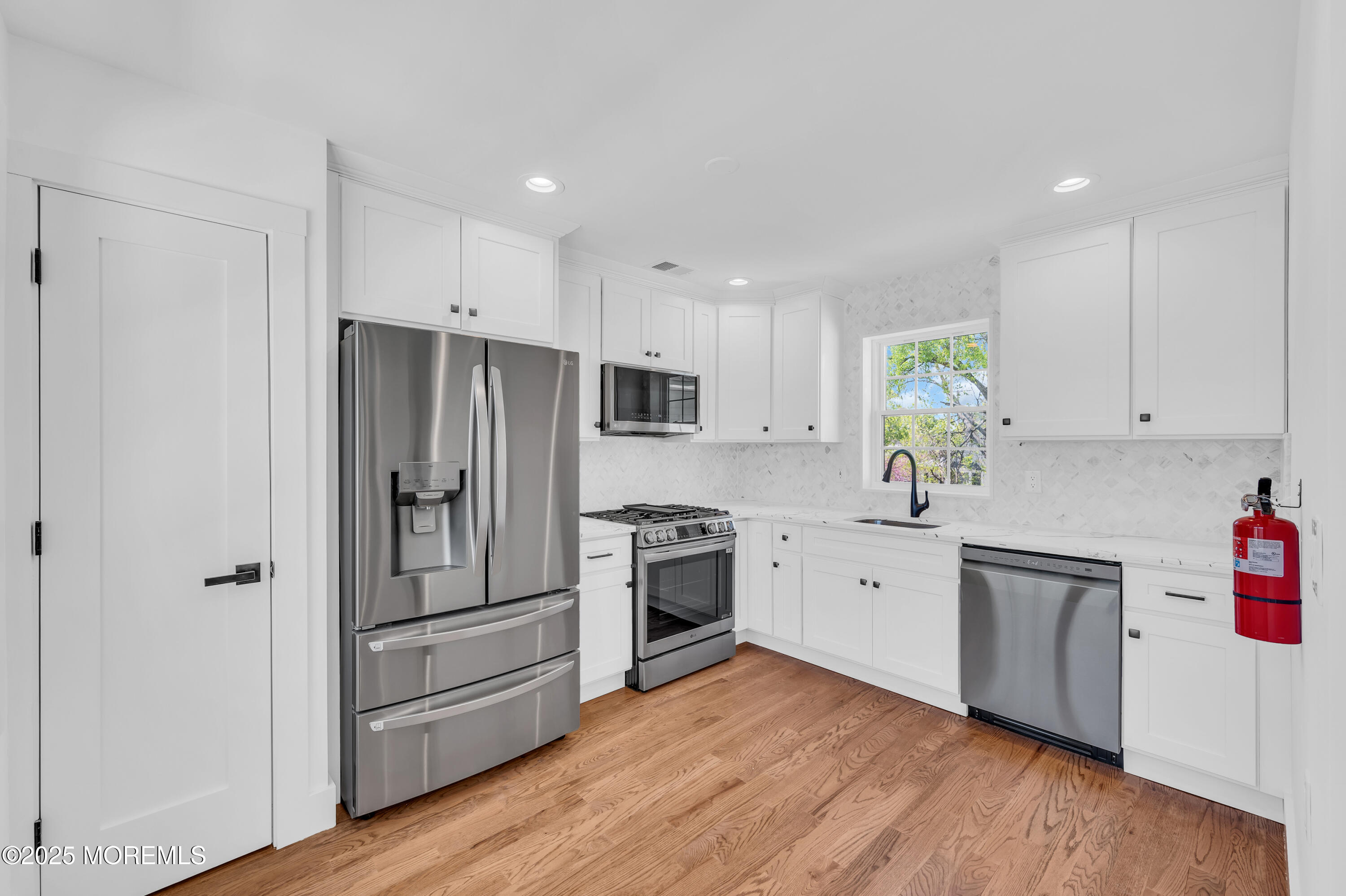 20 South Street, Keansburg, New Jersey image 6